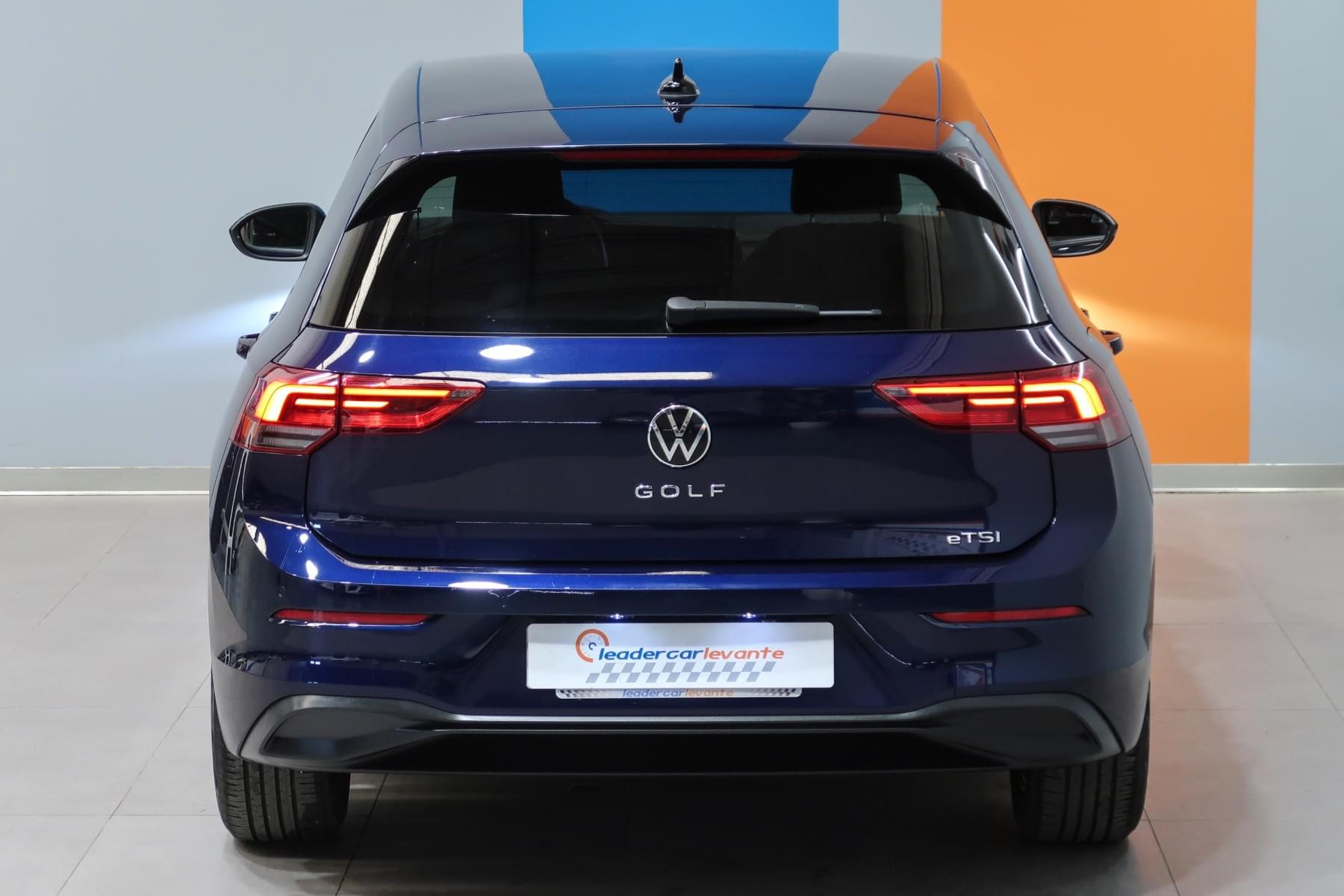 VOLKSWAGEN GOLF LIFE 1.0 ETSI 110CV DSG 11 