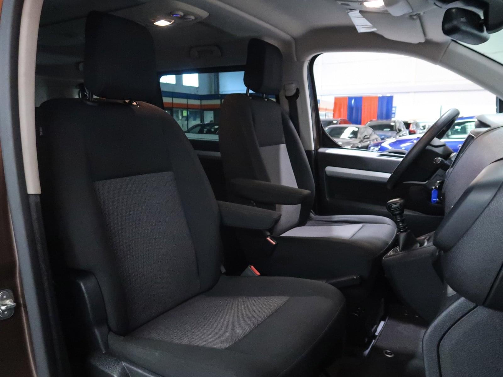 TOYOTA PROACE VERSO 2.0D 150CV SHUTTLE + PACK ACTIVE L 27 