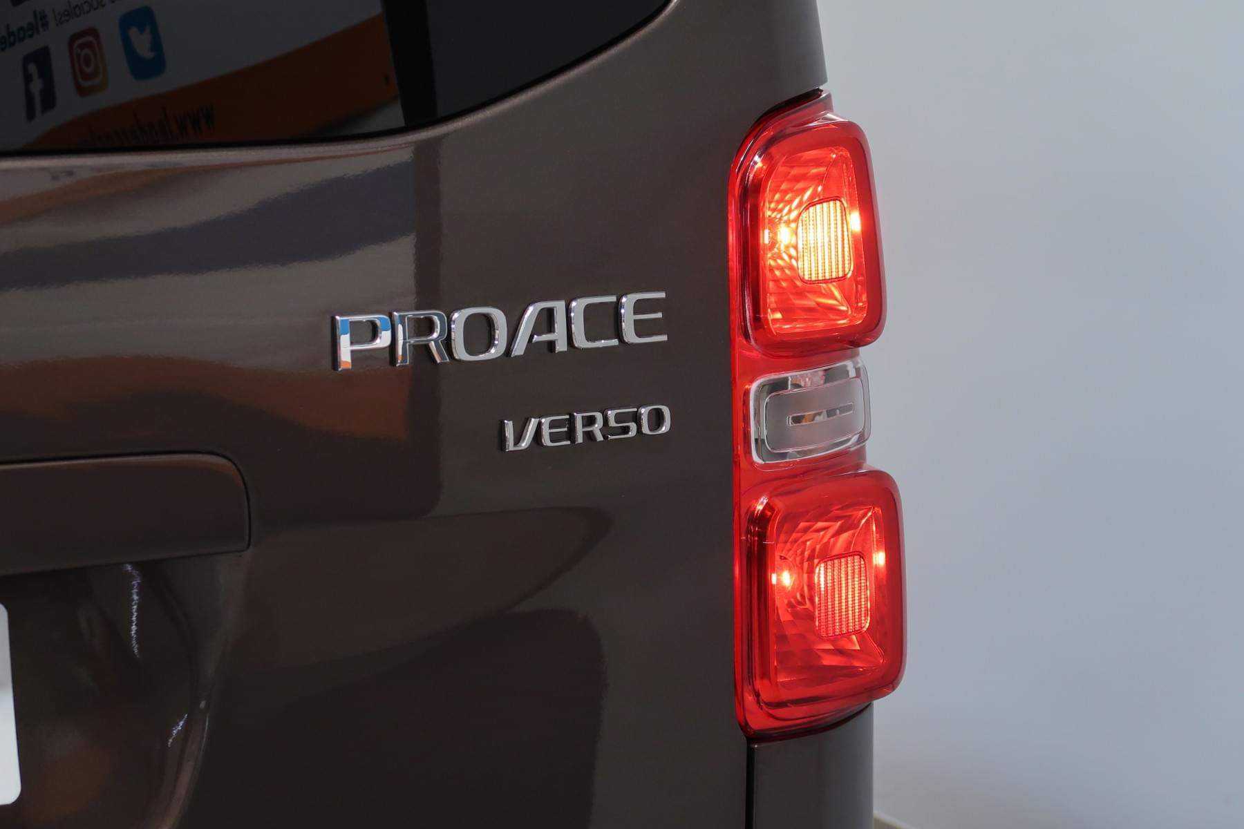 TOYOTA PROACE VERSO 2.0D 150CV SHUTTLE + PACK ACTIVE L 14 
