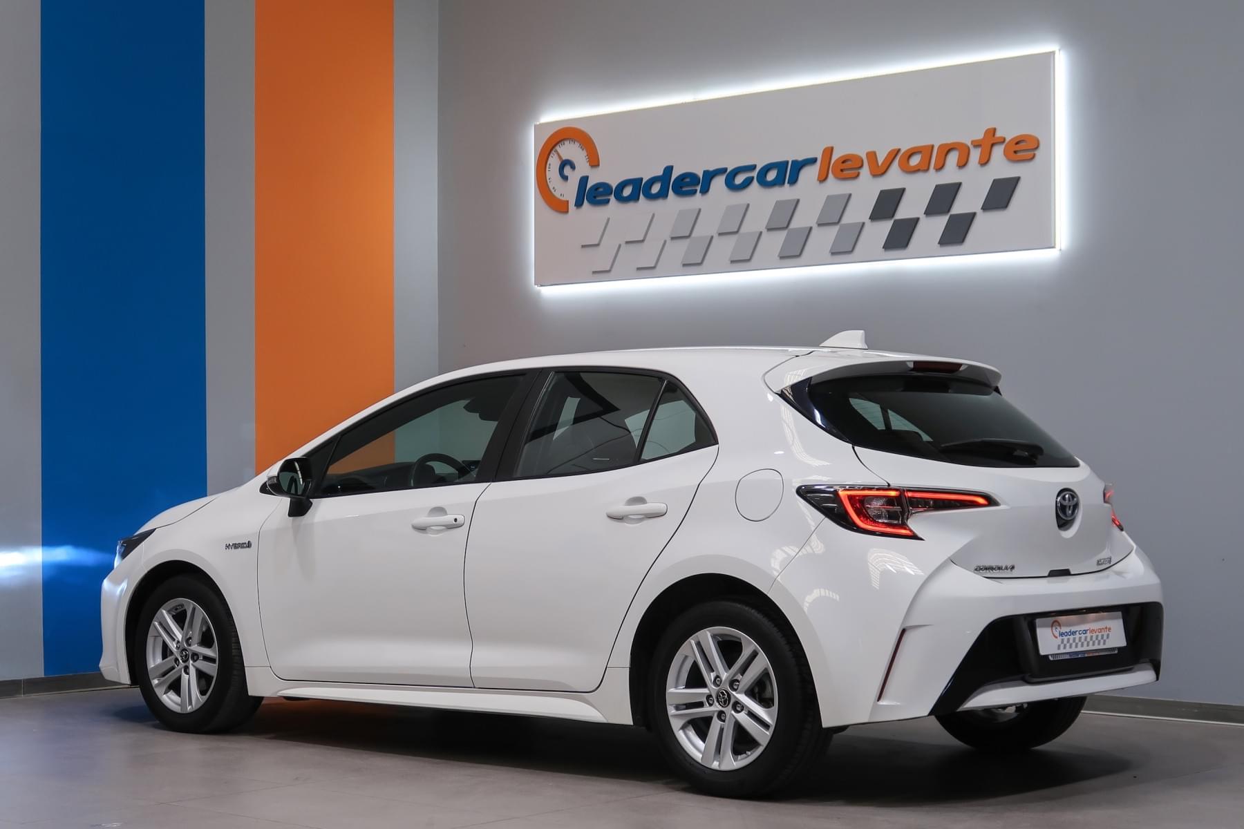 TOYOTA COROLLA 1.8 125H ACTIVE E-CVT 122CV 10 