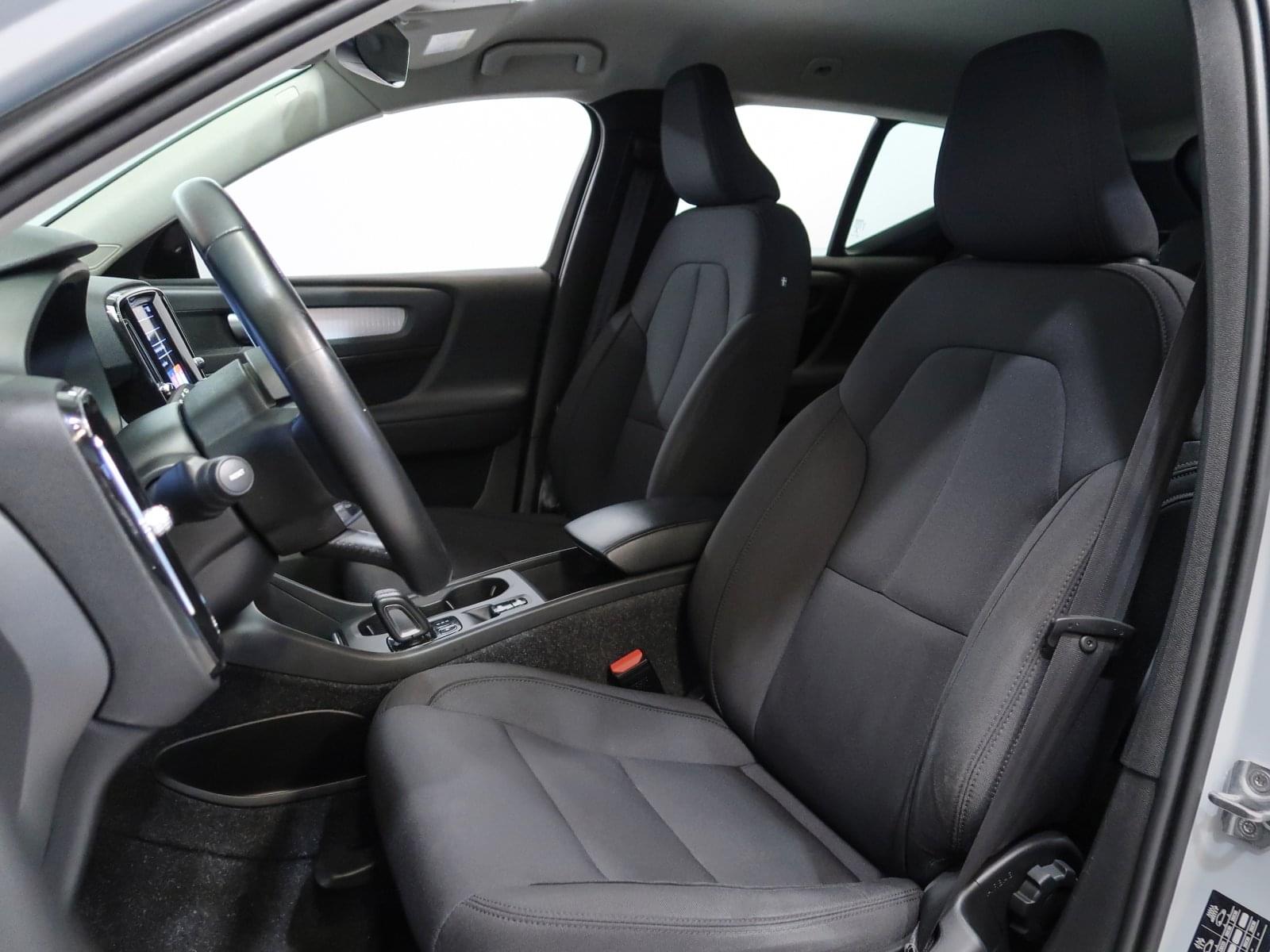 VOLVO XC40 T4 TWIN RECHARGE R DESIGN 211CV 20 