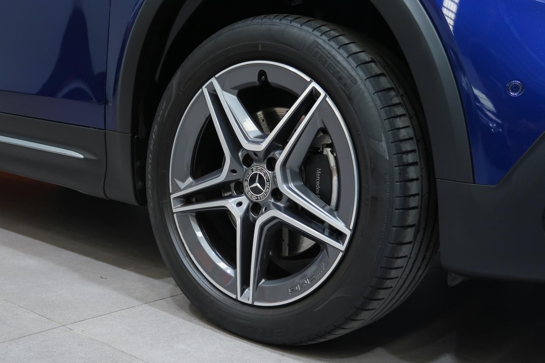 MERCEDES-BENZ GLB 200 D DCT 150CV AMG LINE 9 