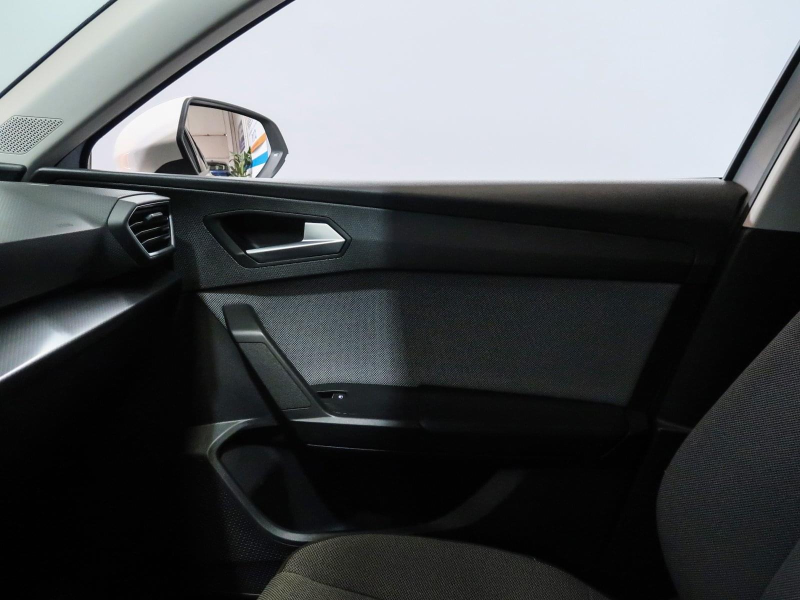 SEAT LEÓN 2.0 TDI STYLE 116CV 32 