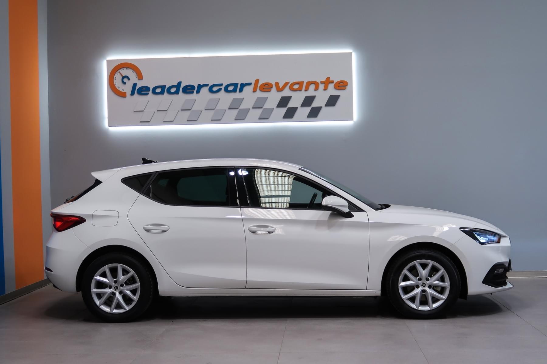 SEAT LEÓN 2.0 TDI STYLE 116CV 4 