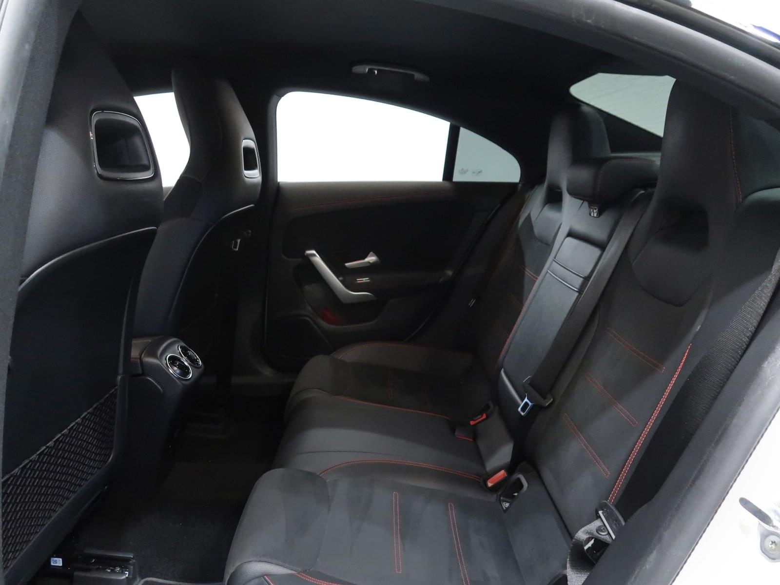MERCEDES-BENZ CLA 180 AMG LINE 136CV 23 