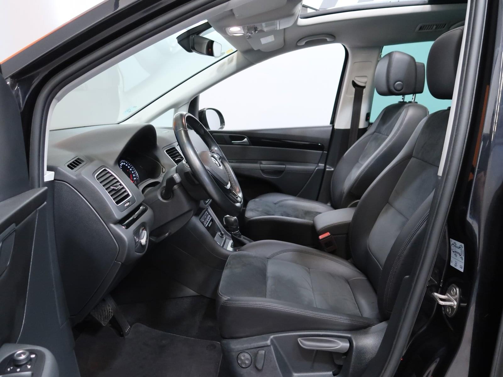 VOLKSWAGEN SHARAN 2.0 TDI SPORT 184CV DSG 24 