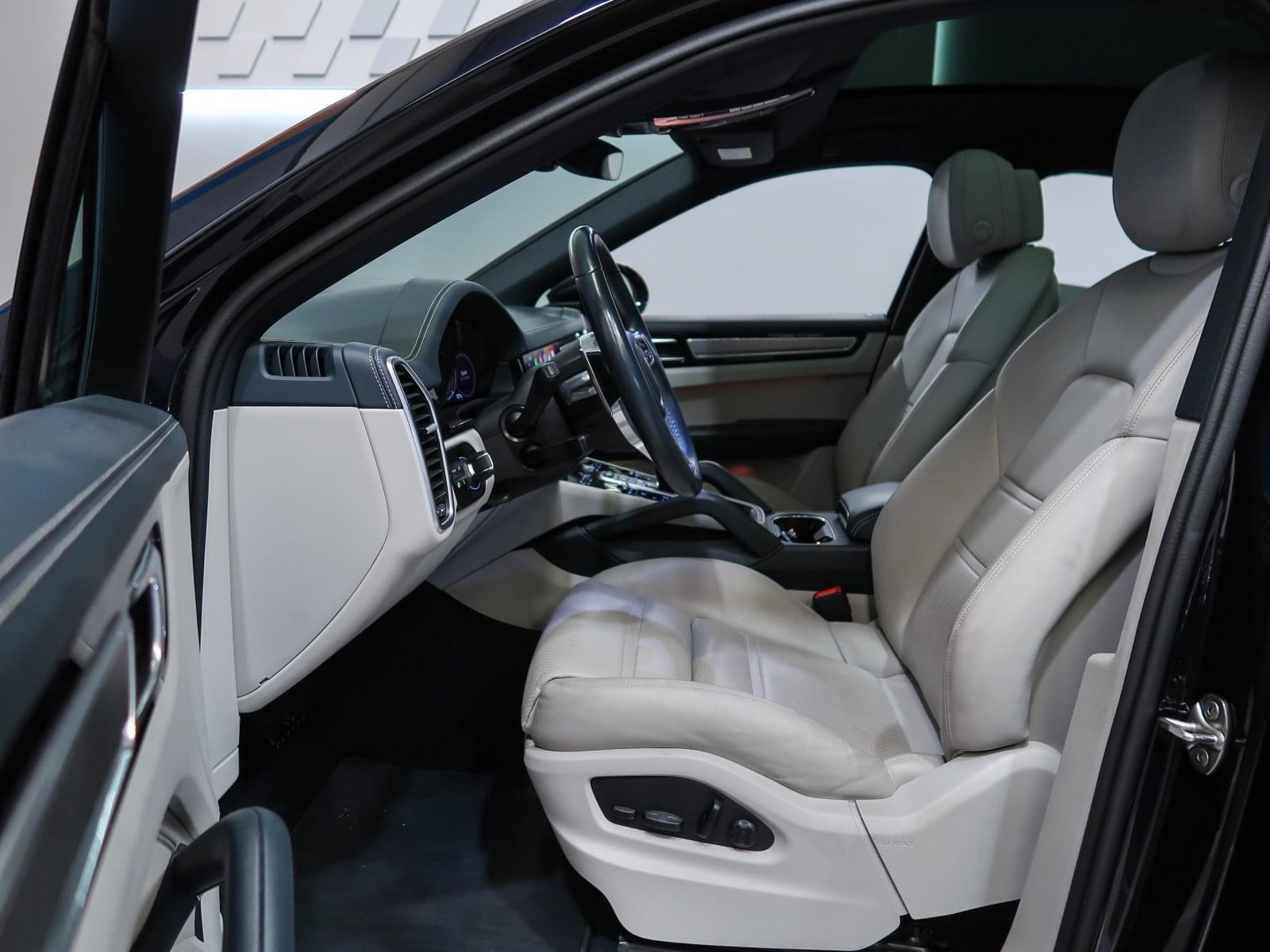 PORSCHE CAYENNE COUPE E HYBRID PLATINIUM EDITION 462CV 17 