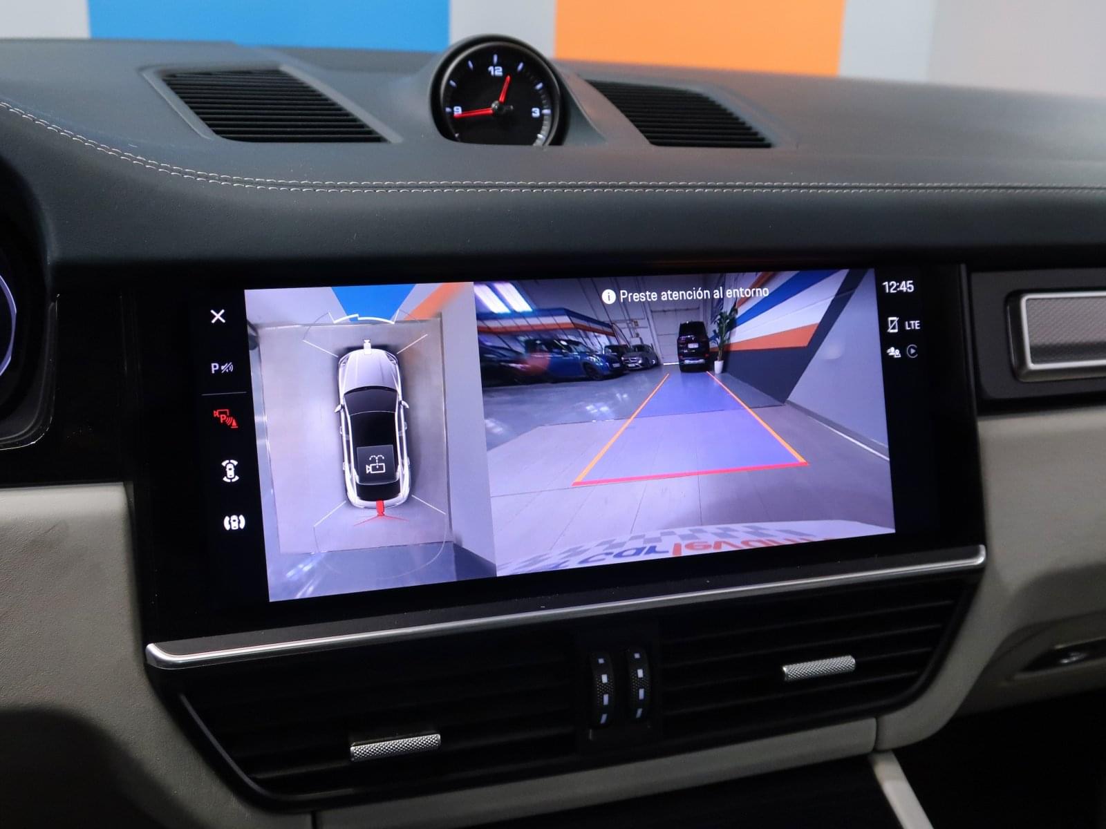 PORSCHE CAYENNE COUPE E HYBRID PLATINIUM EDITION 462CV 28 