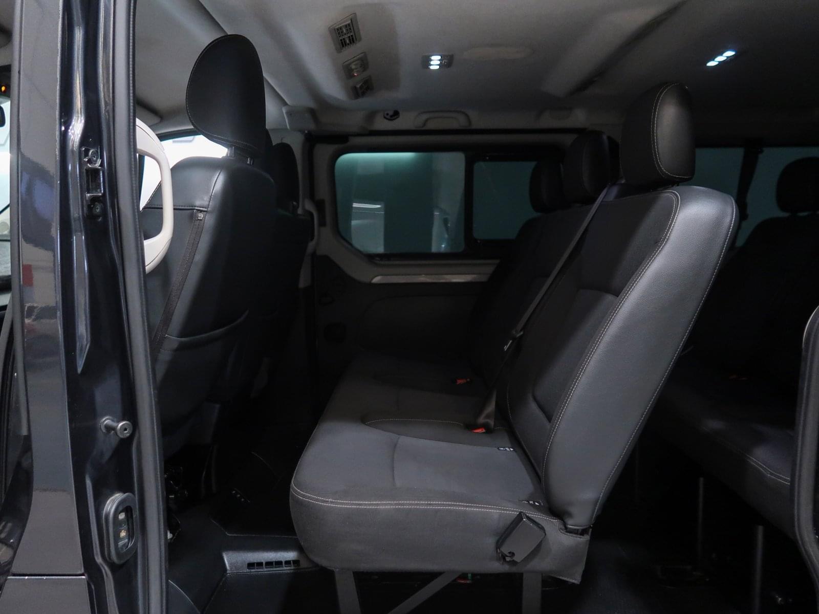 RENAULT TRAFIC COMBI 2.0 9 LARGO ENERGY BLUE 150CV 40 