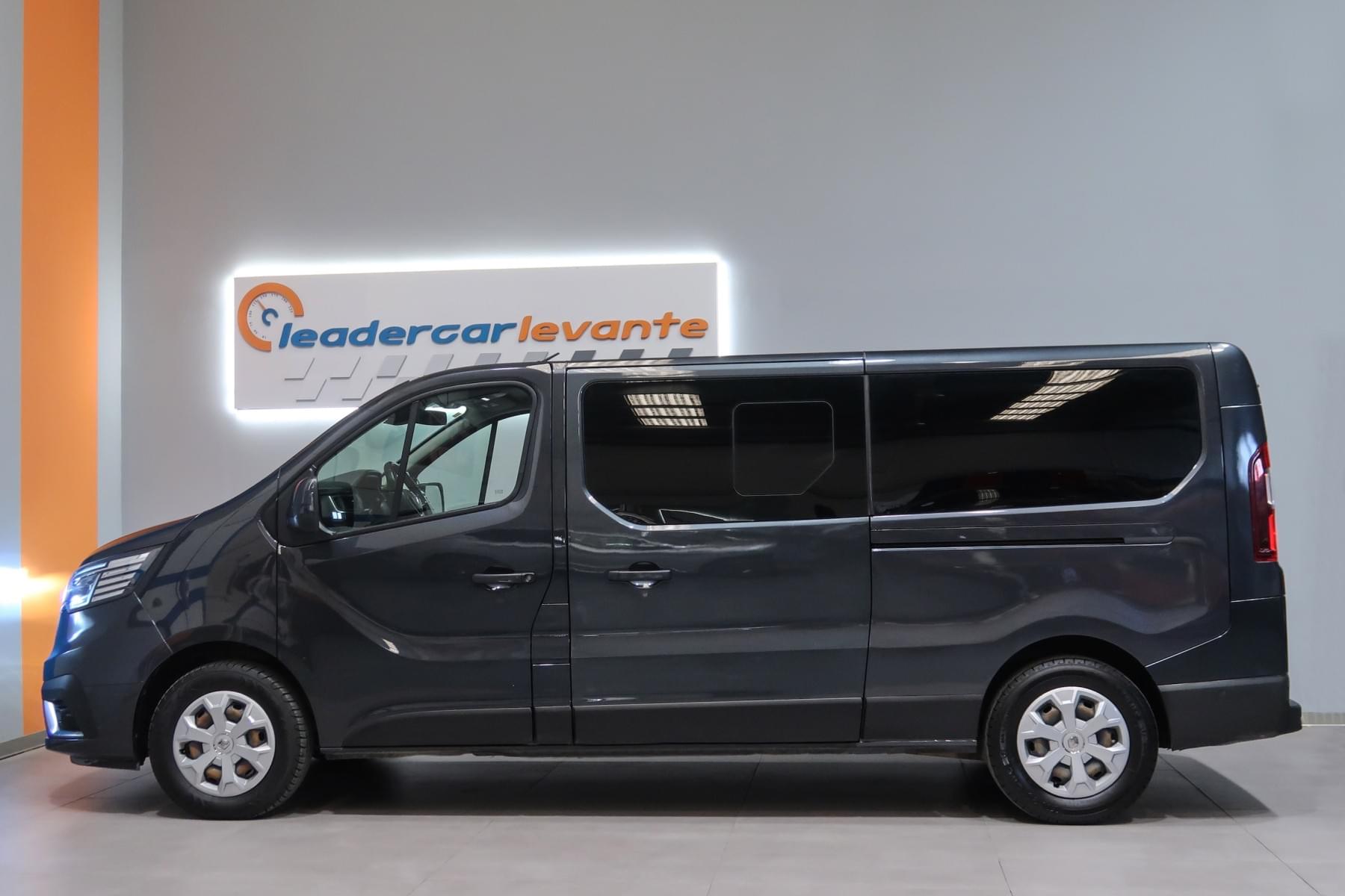RENAULT TRAFIC COMBI 2.0 9 LARGO ENERGY BLUE 150CV 15 