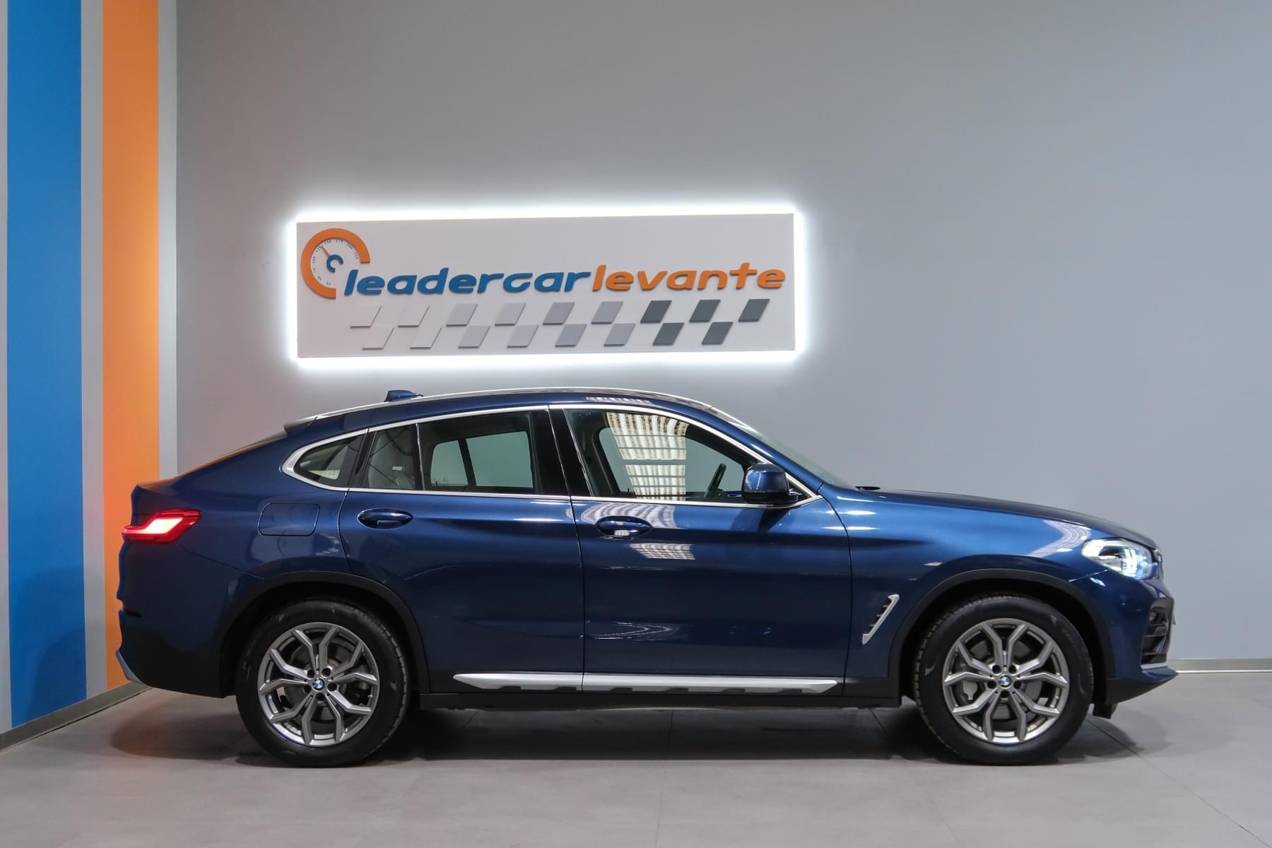BMW X4 XDRIVE30I 252CV AUTO 4 