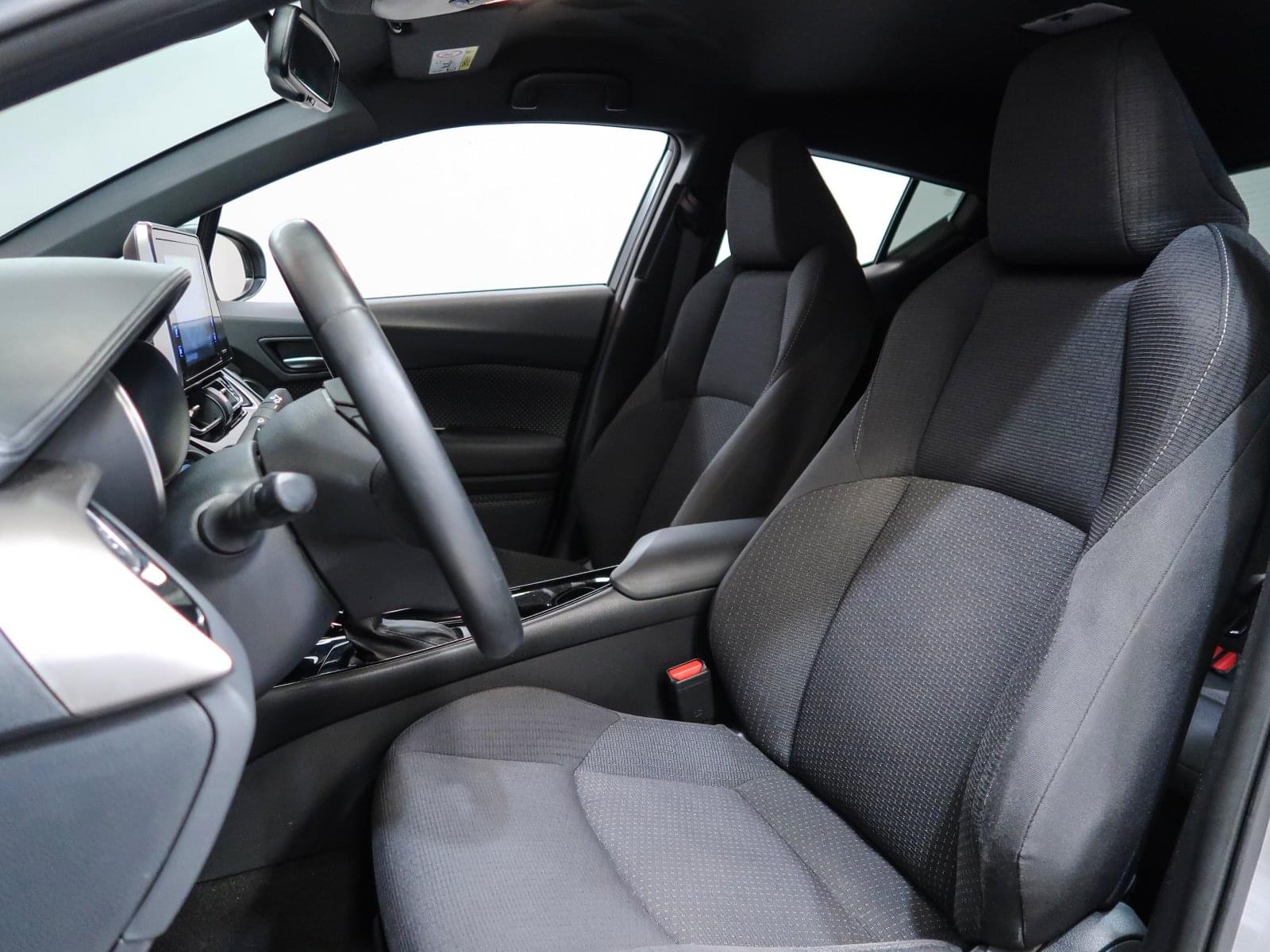 TOYOTA CHR 1.8 125H ADVANCE 17 