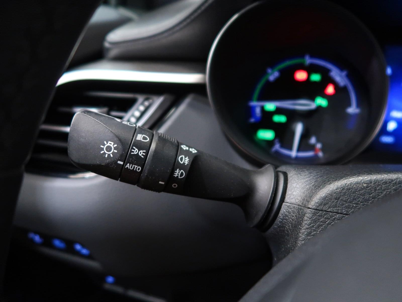 TOYOTA CHR 1.8 125H ADVANCE 28 