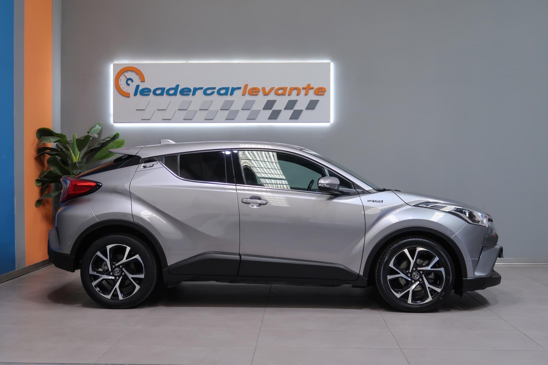TOYOTA CHR 1.8 125H ADVANCE 4 
