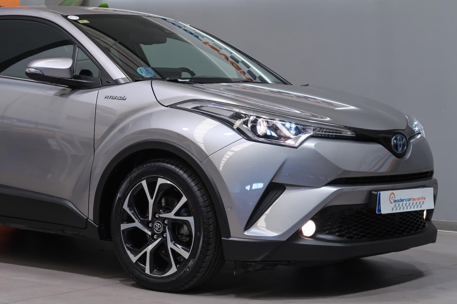 TOYOTA CHR 1.8 125H ADVANCE 7 