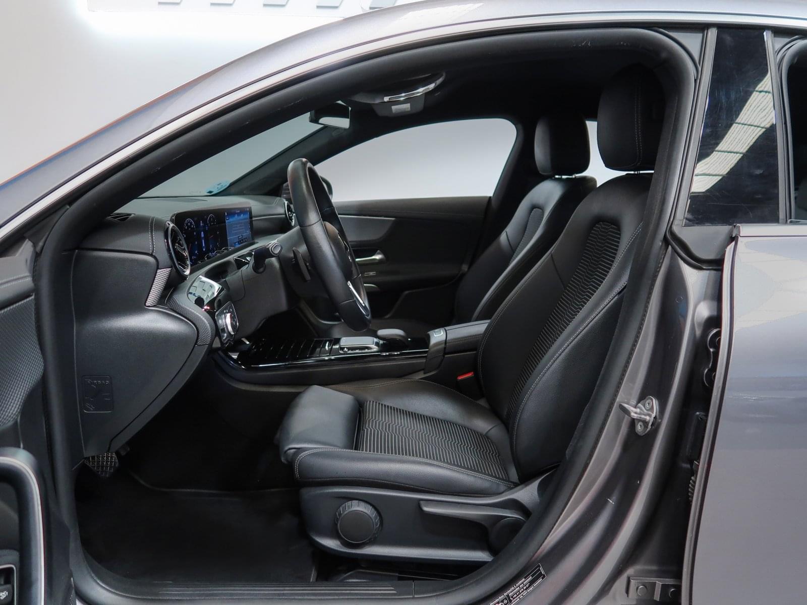 MERCEDES-BENZ CLA 200D DCT 150CV 19 