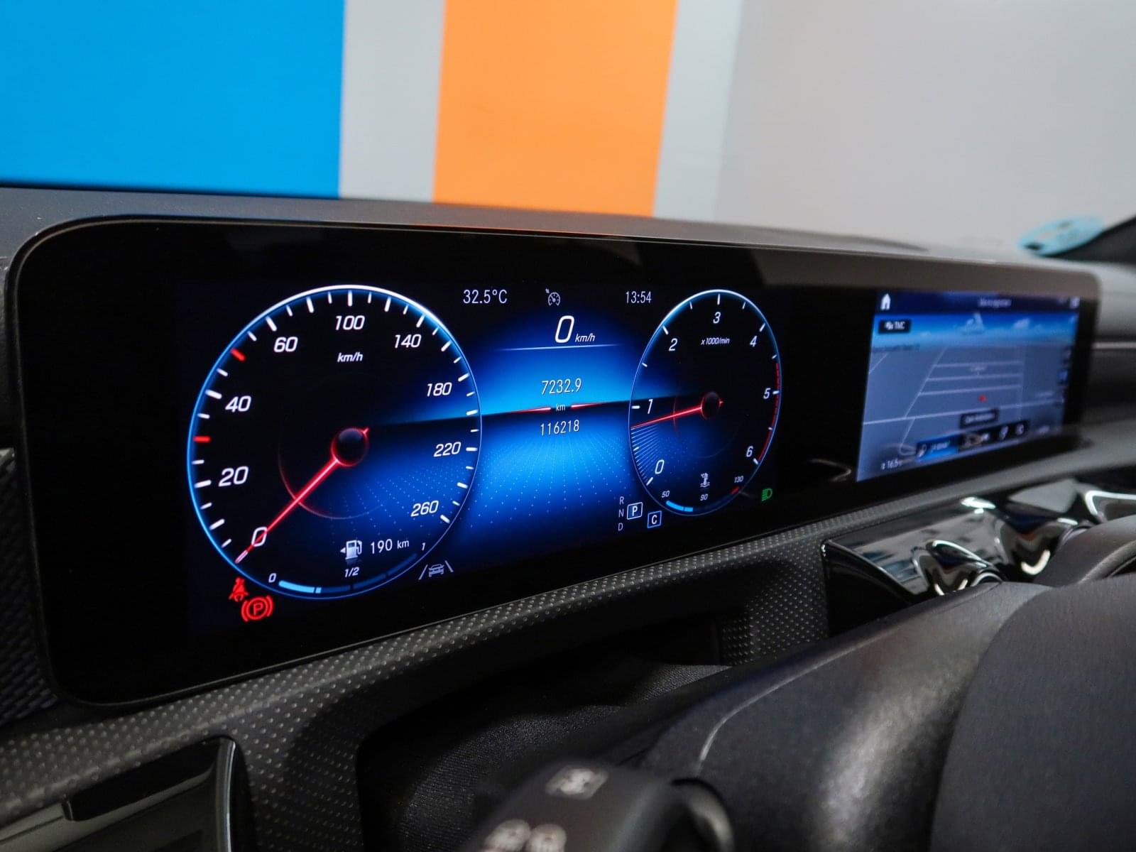 MERCEDES-BENZ CLA 200D DCT 150CV 29 