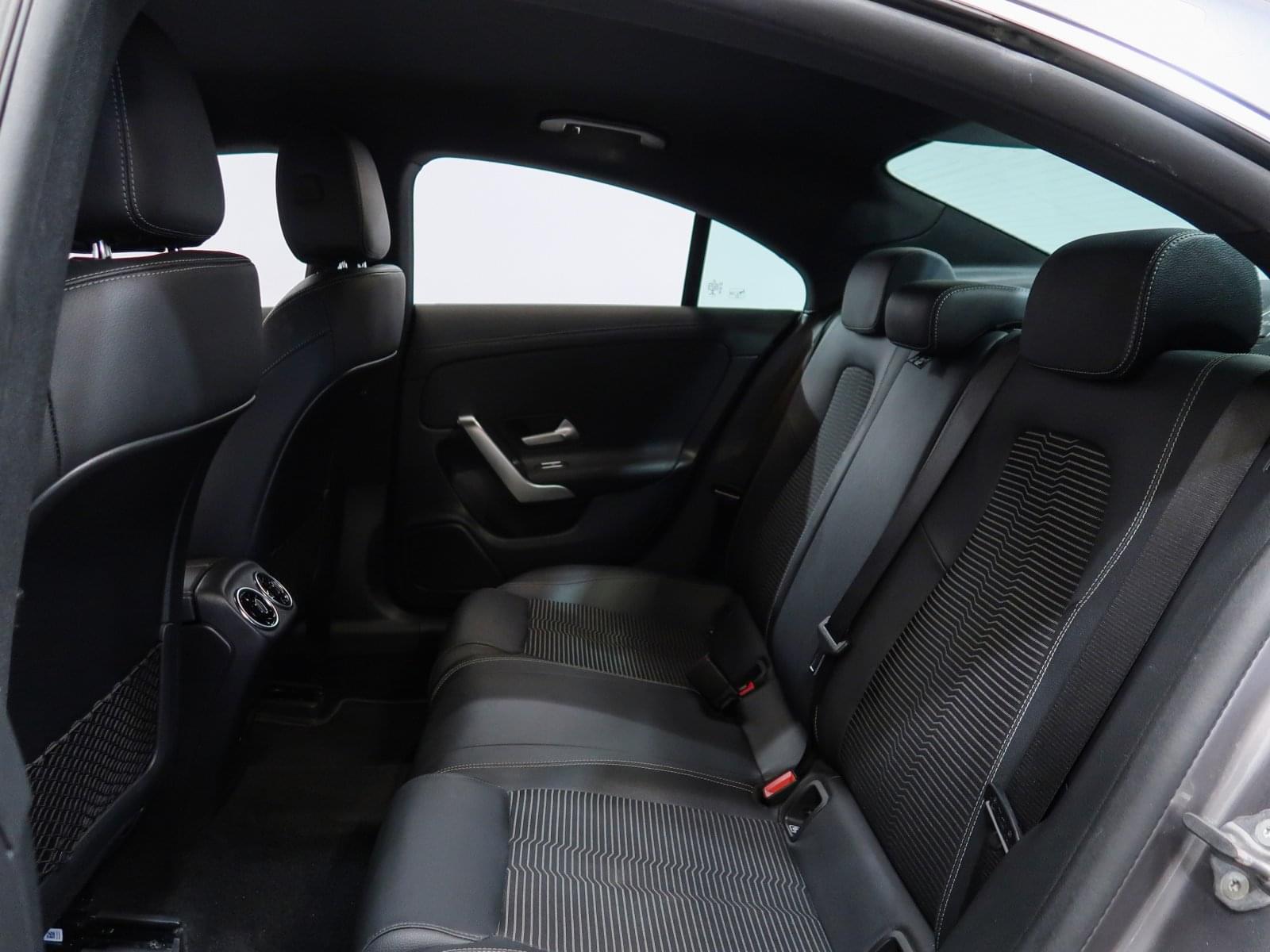 MERCEDES-BENZ CLA 200D DCT 150CV 21 