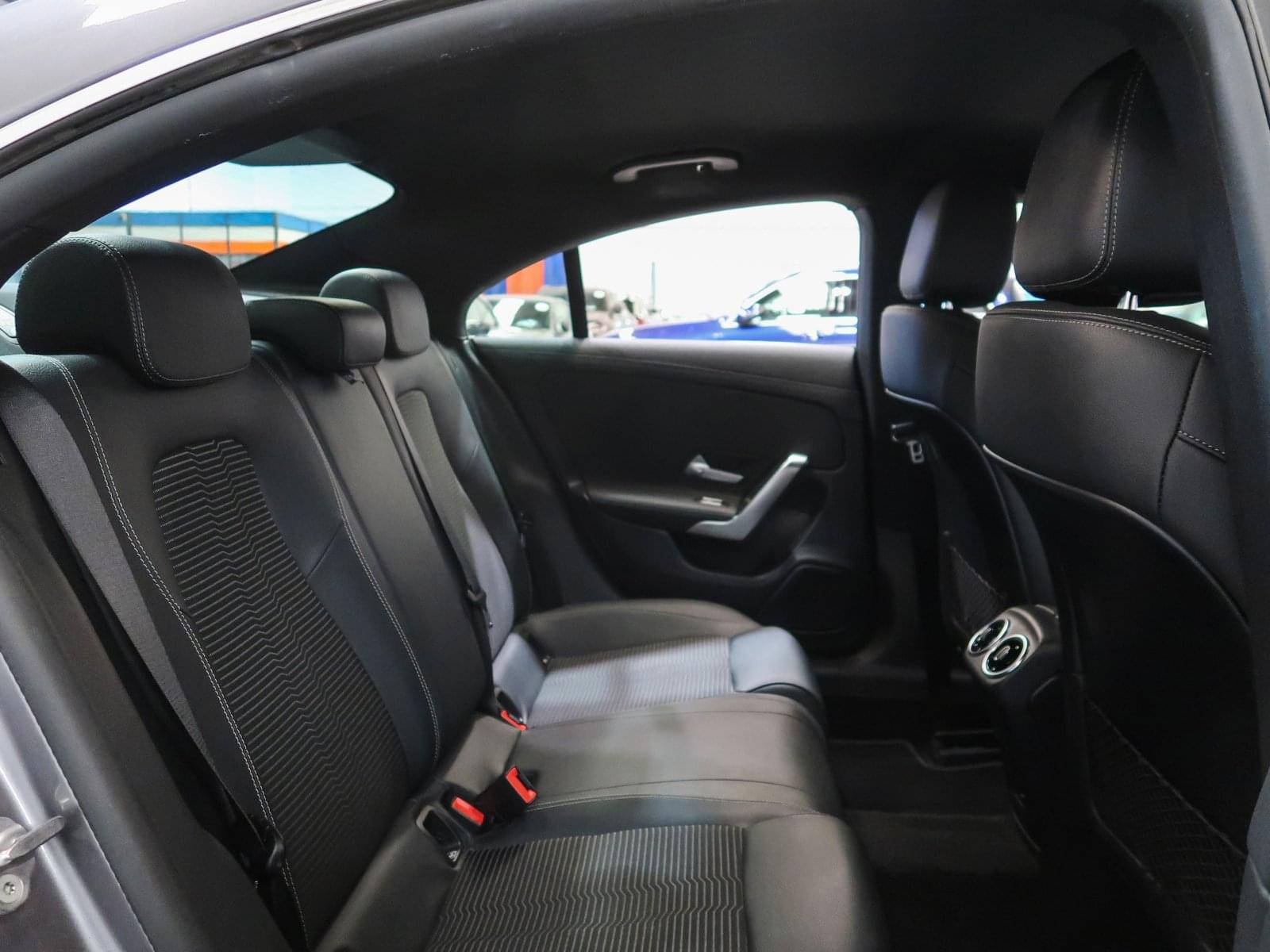 MERCEDES-BENZ CLA 200D DCT 150CV 22 