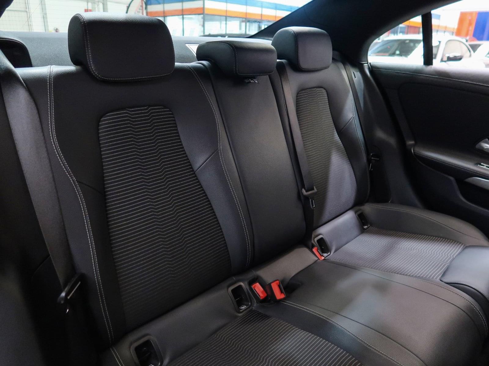 MERCEDES-BENZ CLA 200D DCT 150CV 23 