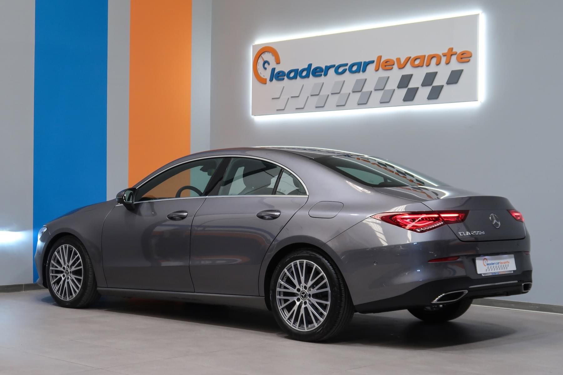 MERCEDES-BENZ CLA 200D DCT 150CV 10 