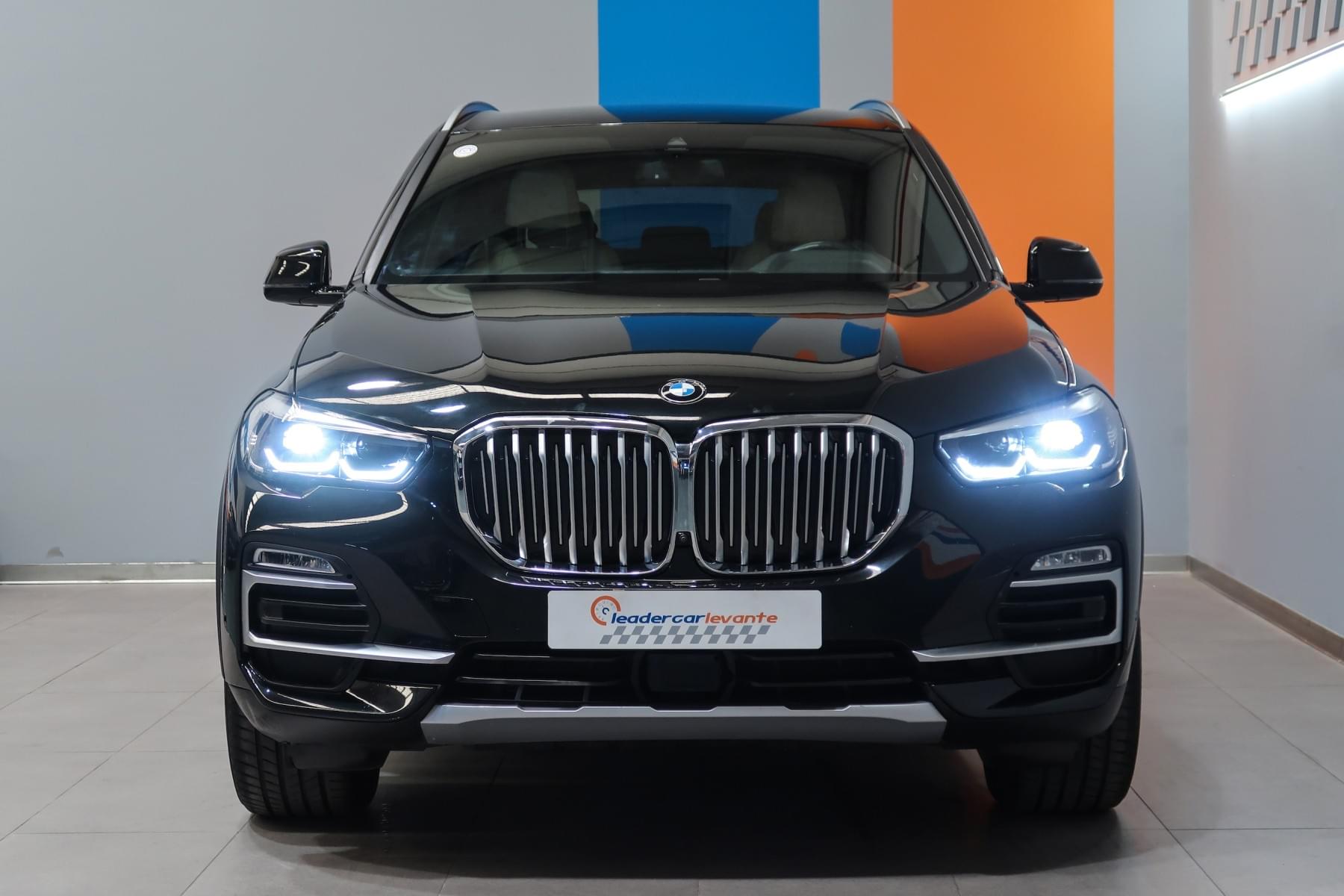 BMW X5 XDRIVE25D 231CV 3 