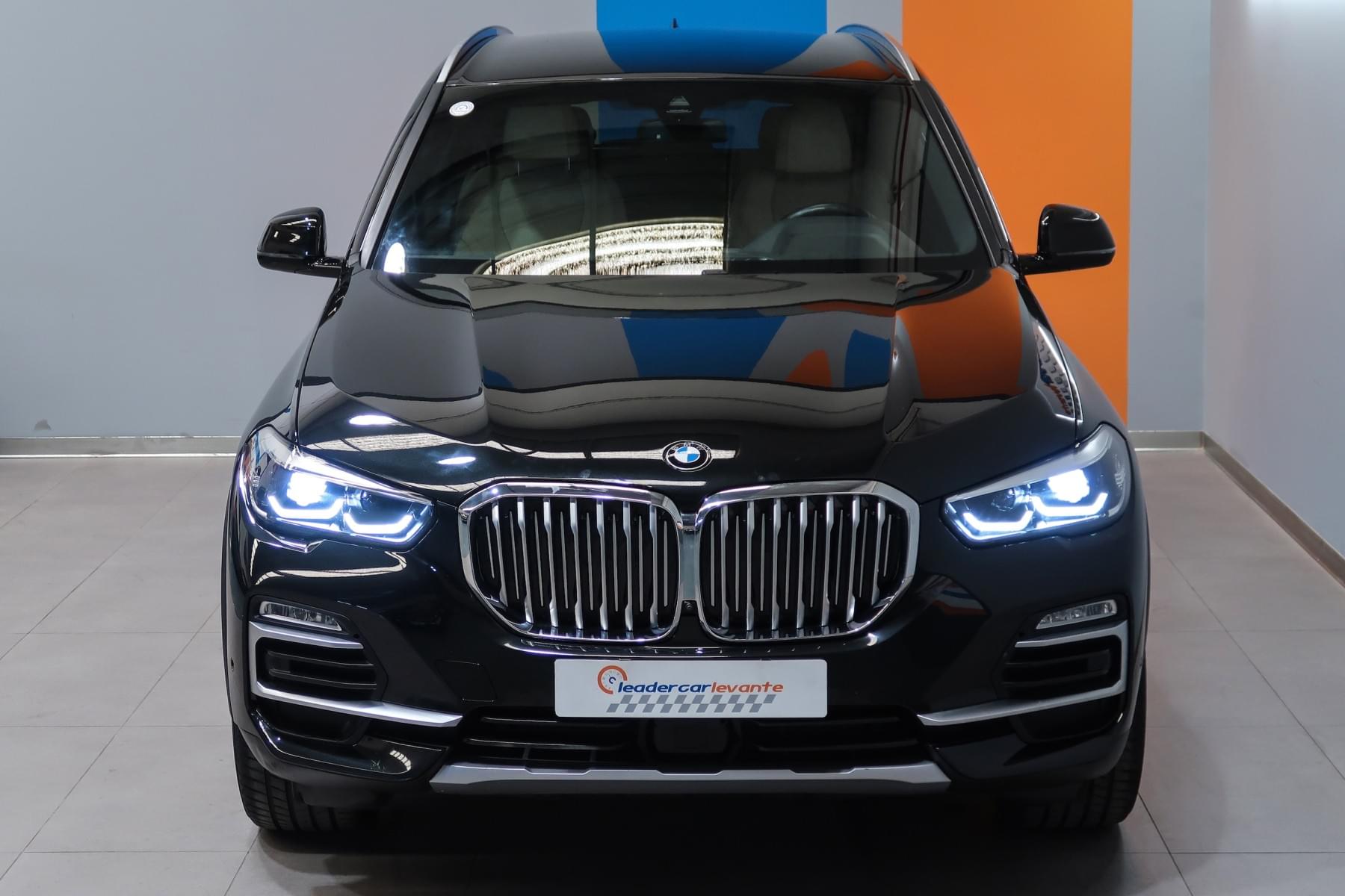 BMW X5 XDRIVE25D 231CV 8 