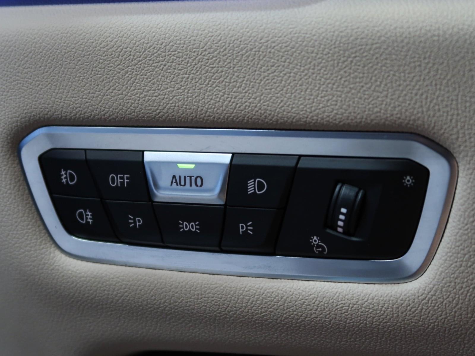 BMW X5 XDRIVE25D 231CV 27 