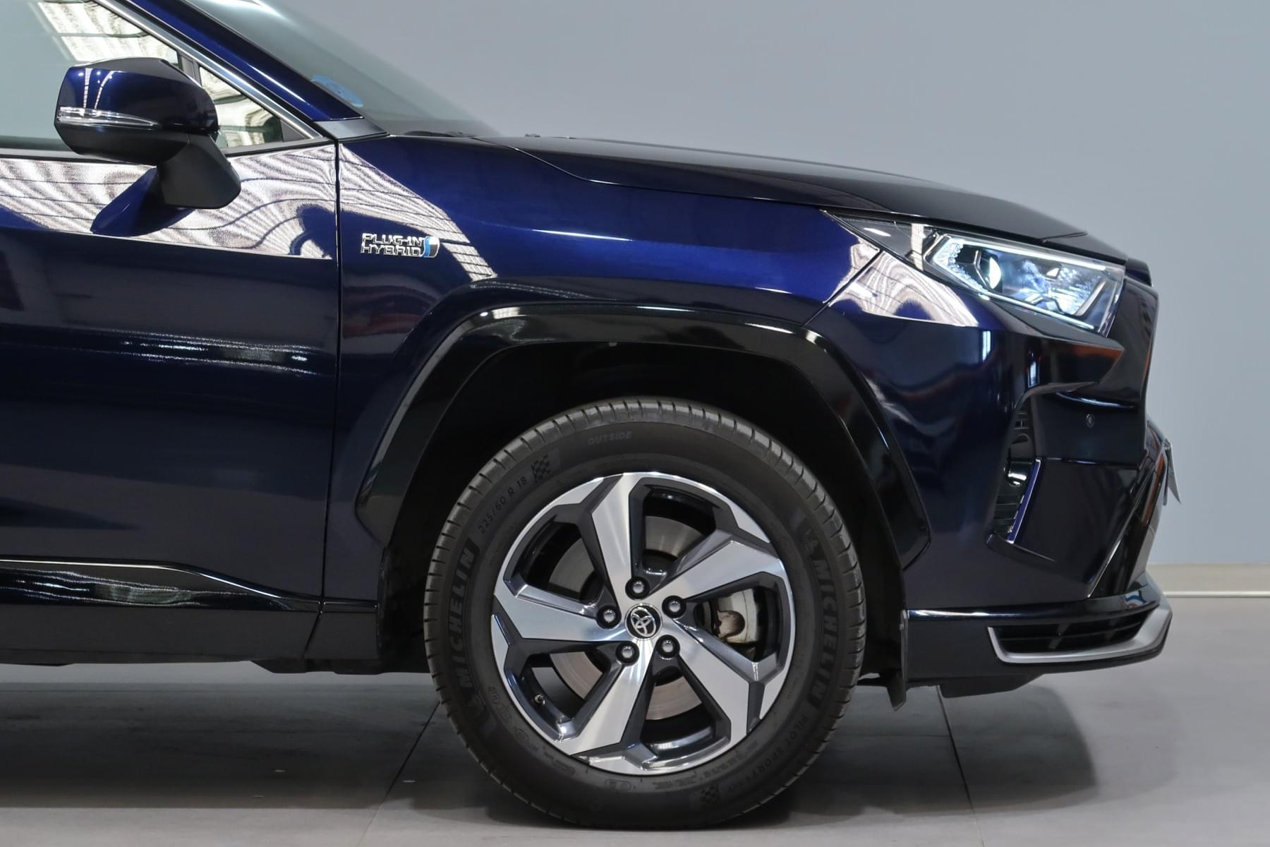 TOYOTA RAV4 2.5L PLUG-IN 306CV E-CVT HYBRID ADVANCE 6 