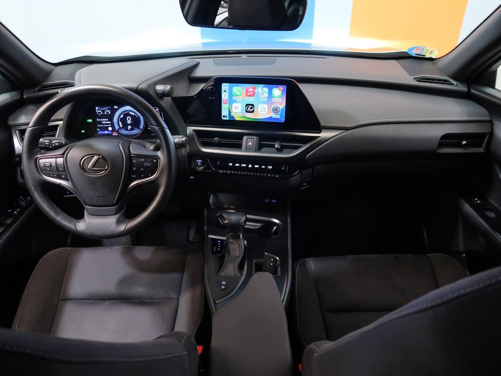 LEXUS UX 250H 16 
