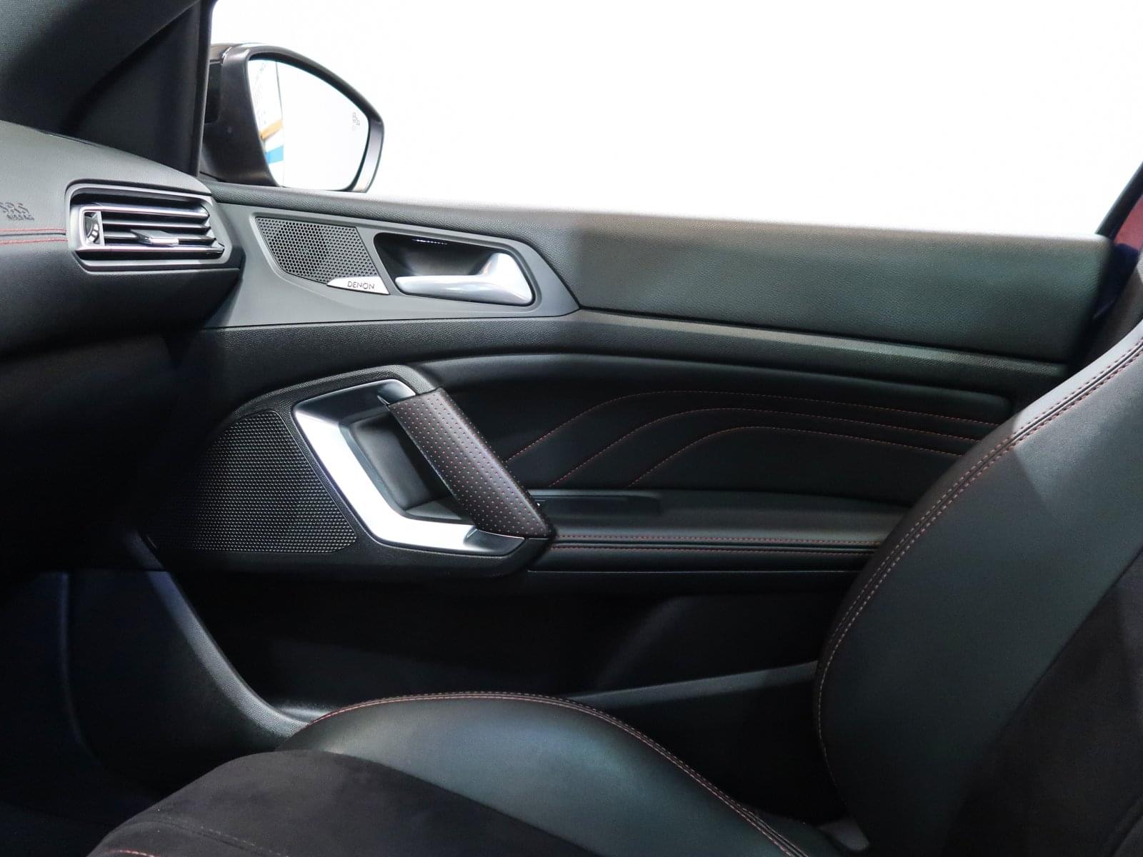 PEUGEOT 308 GT BLUEHDI 177CV 32 