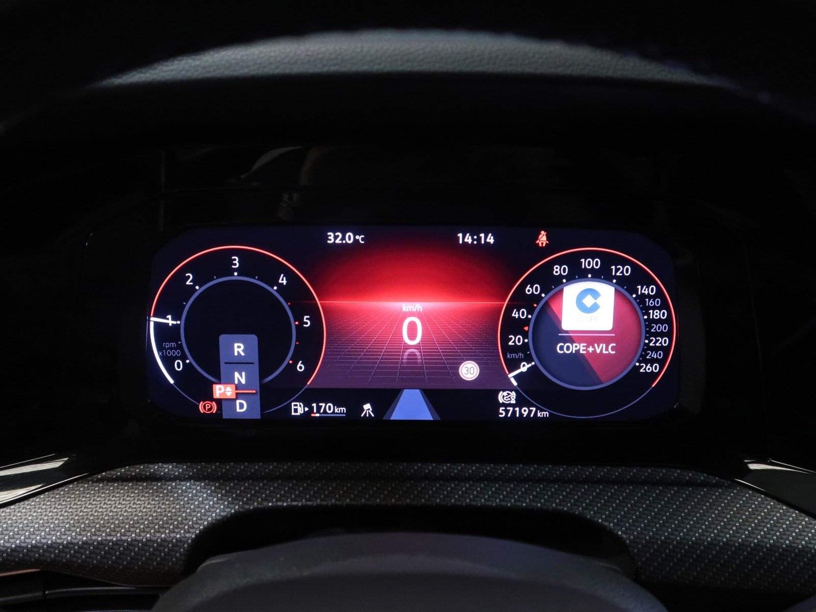 VOLKSWAGEN GOLF R-LINE 2.0 TDI 150CV DSG 31 