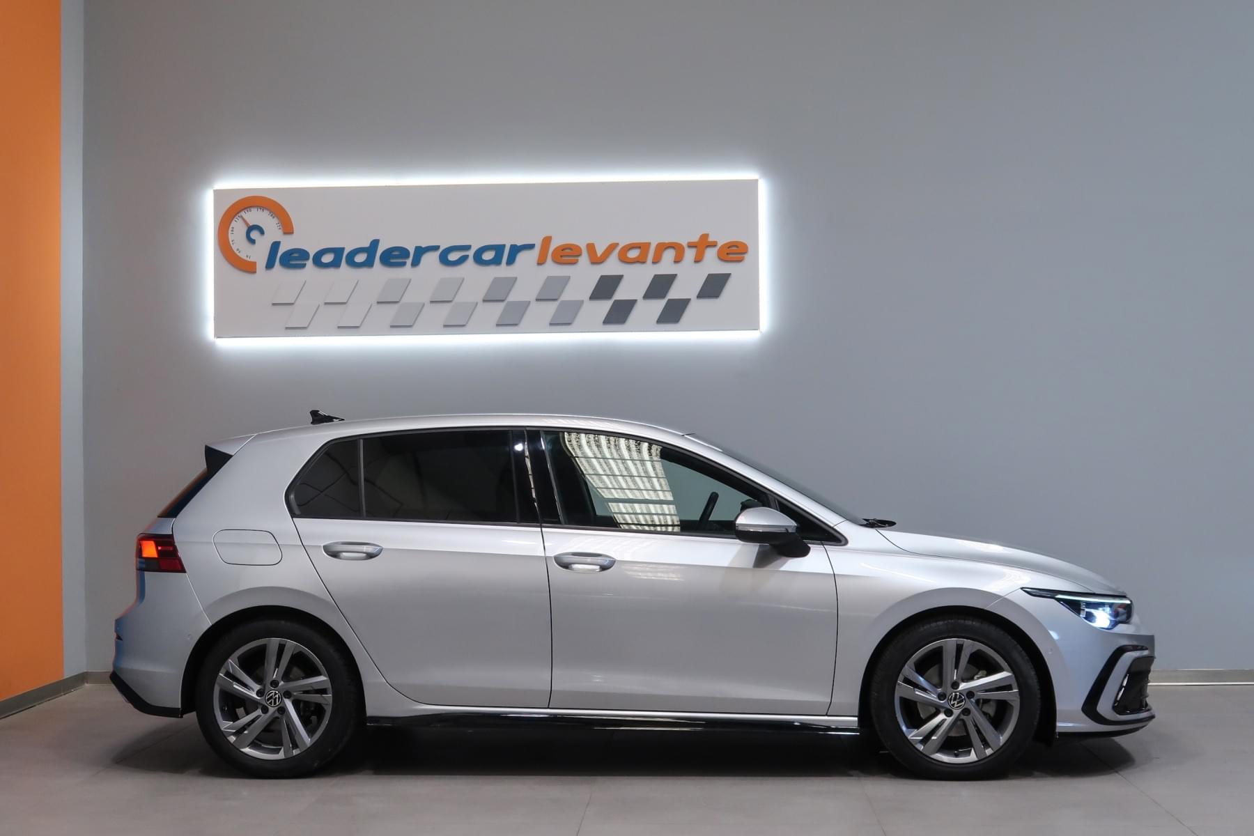 VOLKSWAGEN GOLF R-LINE 2.0 TDI 150CV DSG 4 
