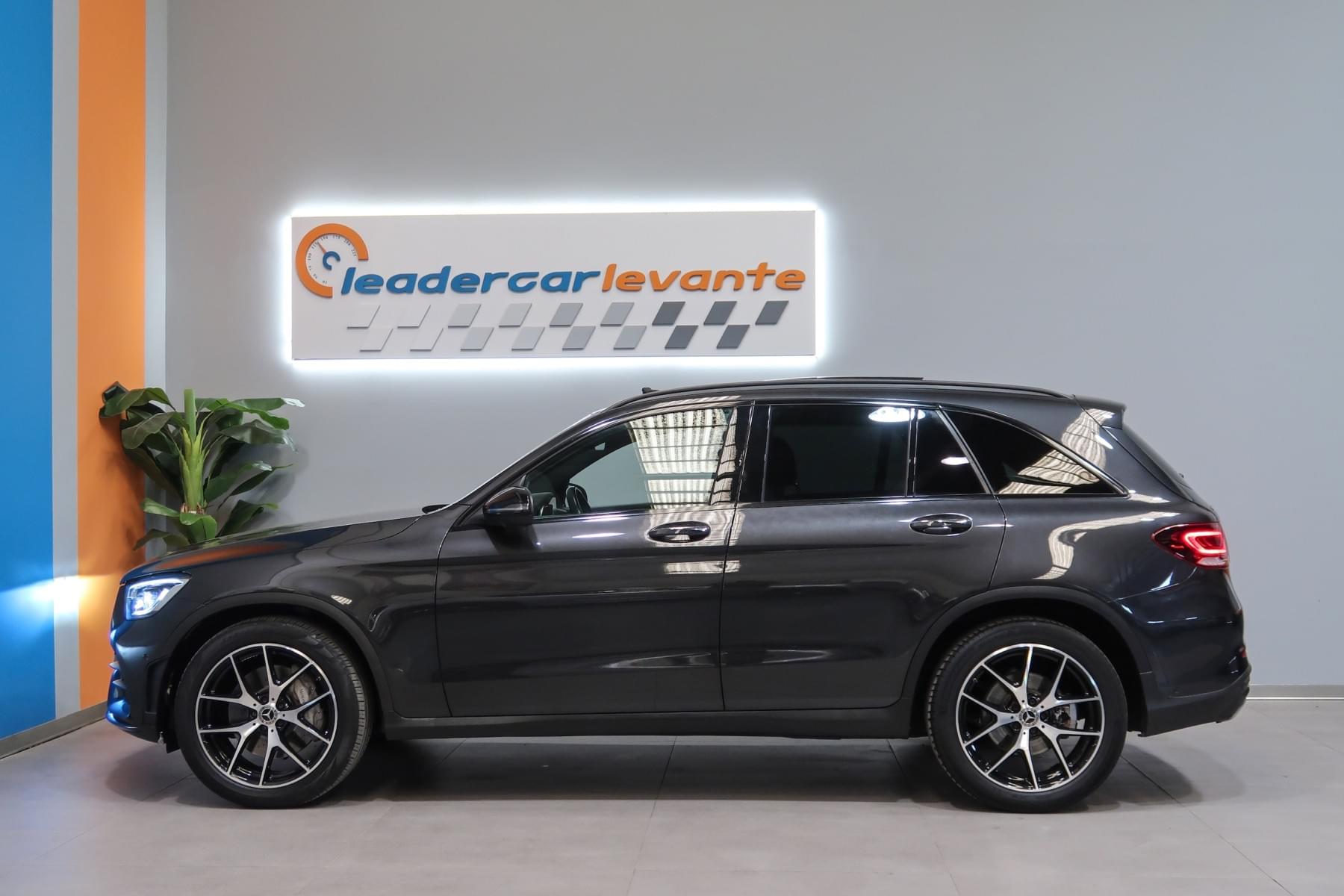 MERCEDES-BENZ CLASE GLC GLC300 4MATIC 11 