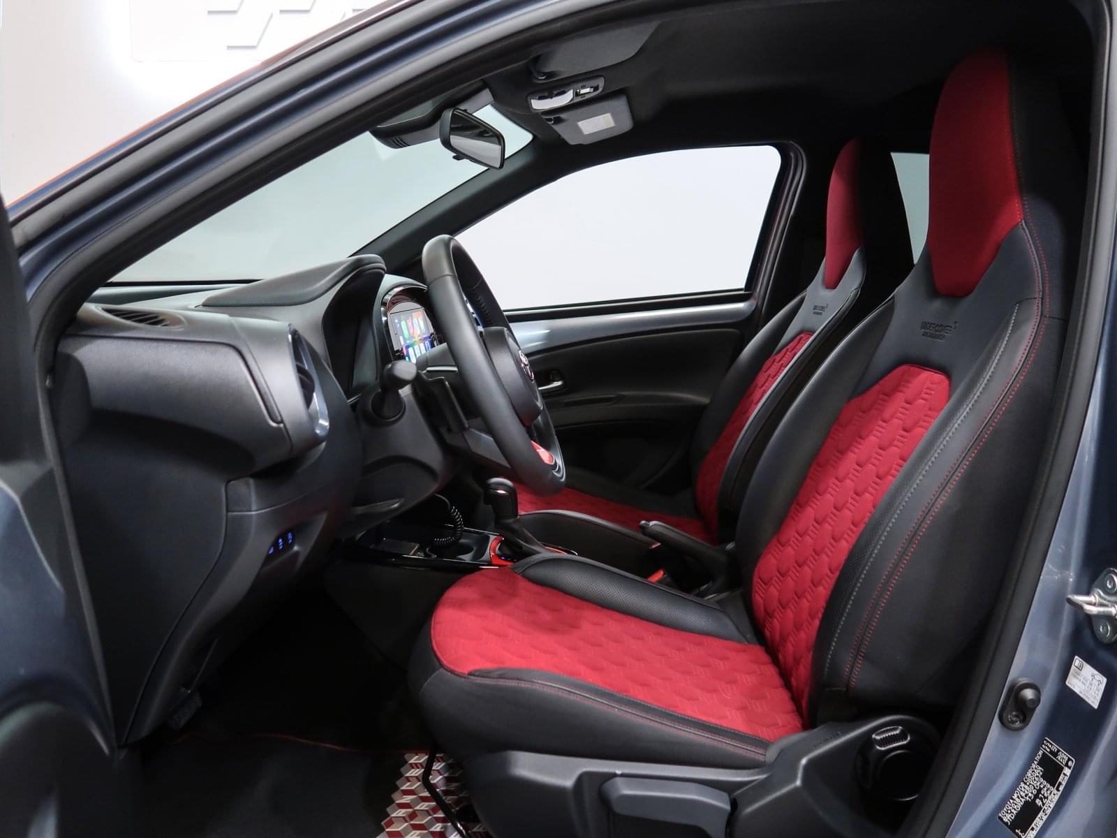 TOYOTA AYGO X CROSS 1.0 UNDERCOVER JUN TAKAHASHI VVTI 72 CV 22 