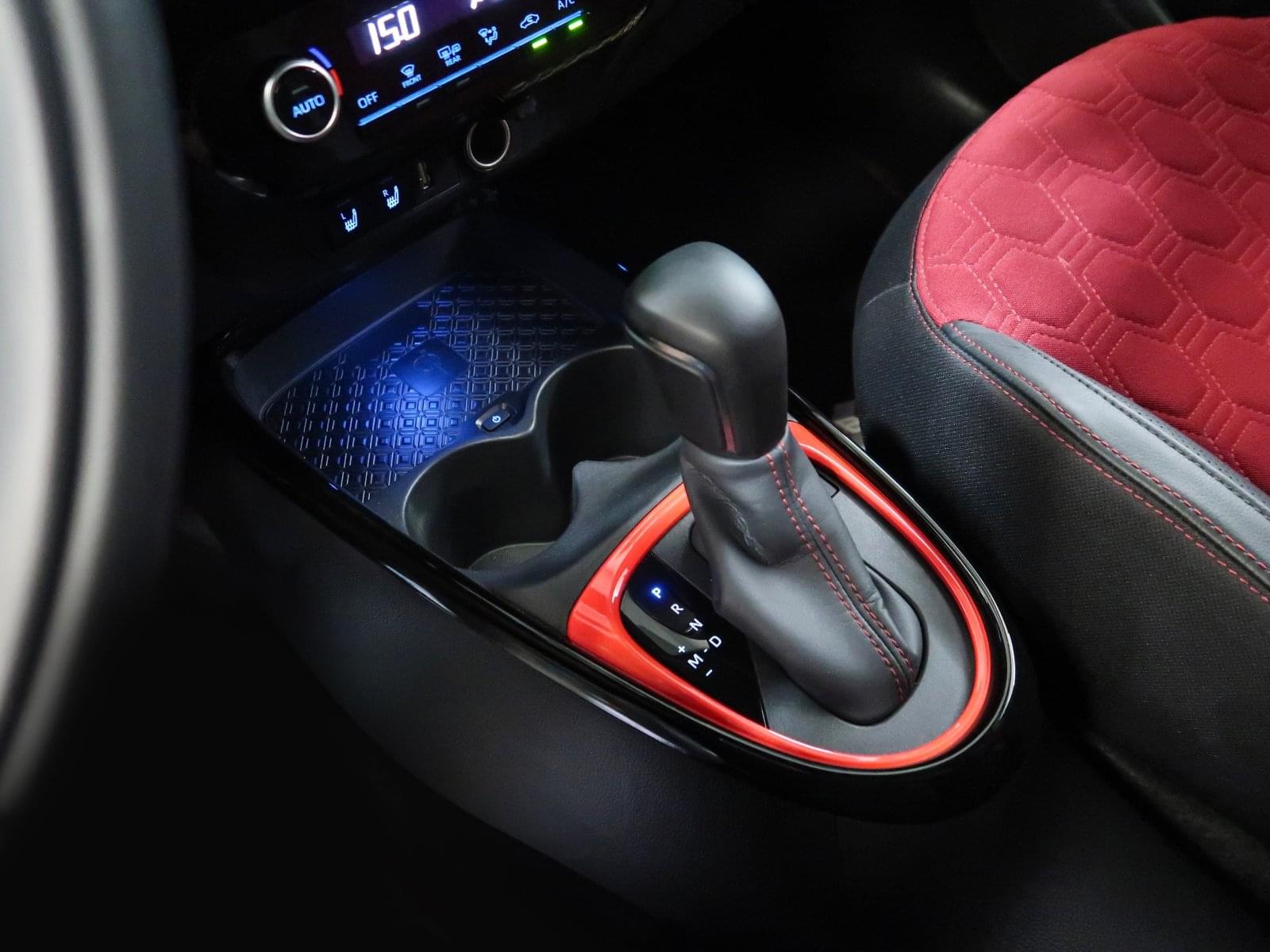 TOYOTA AYGO X CROSS 1.0 UNDERCOVER JUN TAKAHASHI VVTI 72 CV 48 