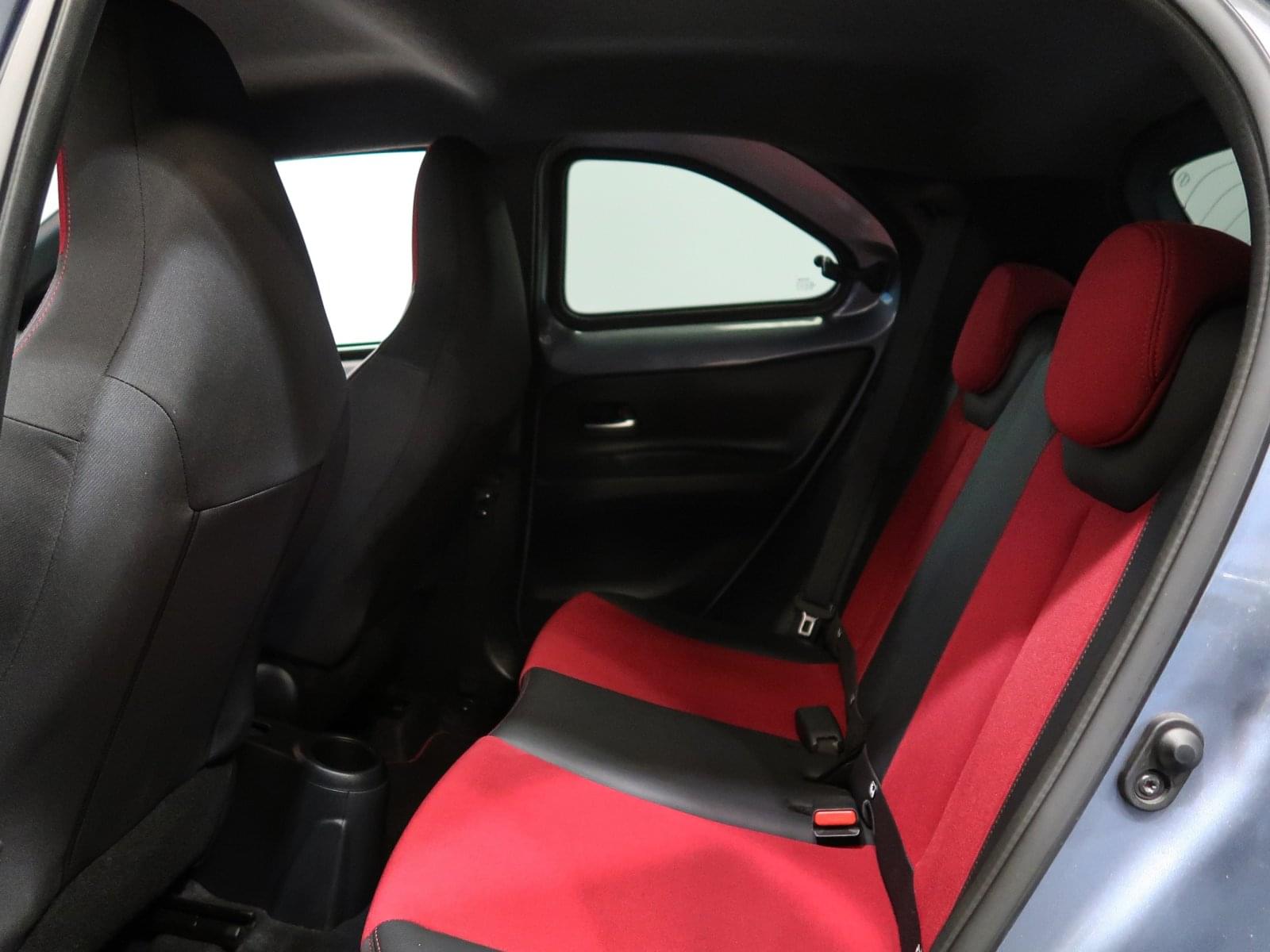TOYOTA AYGO X CROSS 1.0 UNDERCOVER JUN TAKAHASHI VVTI 72 CV 25 