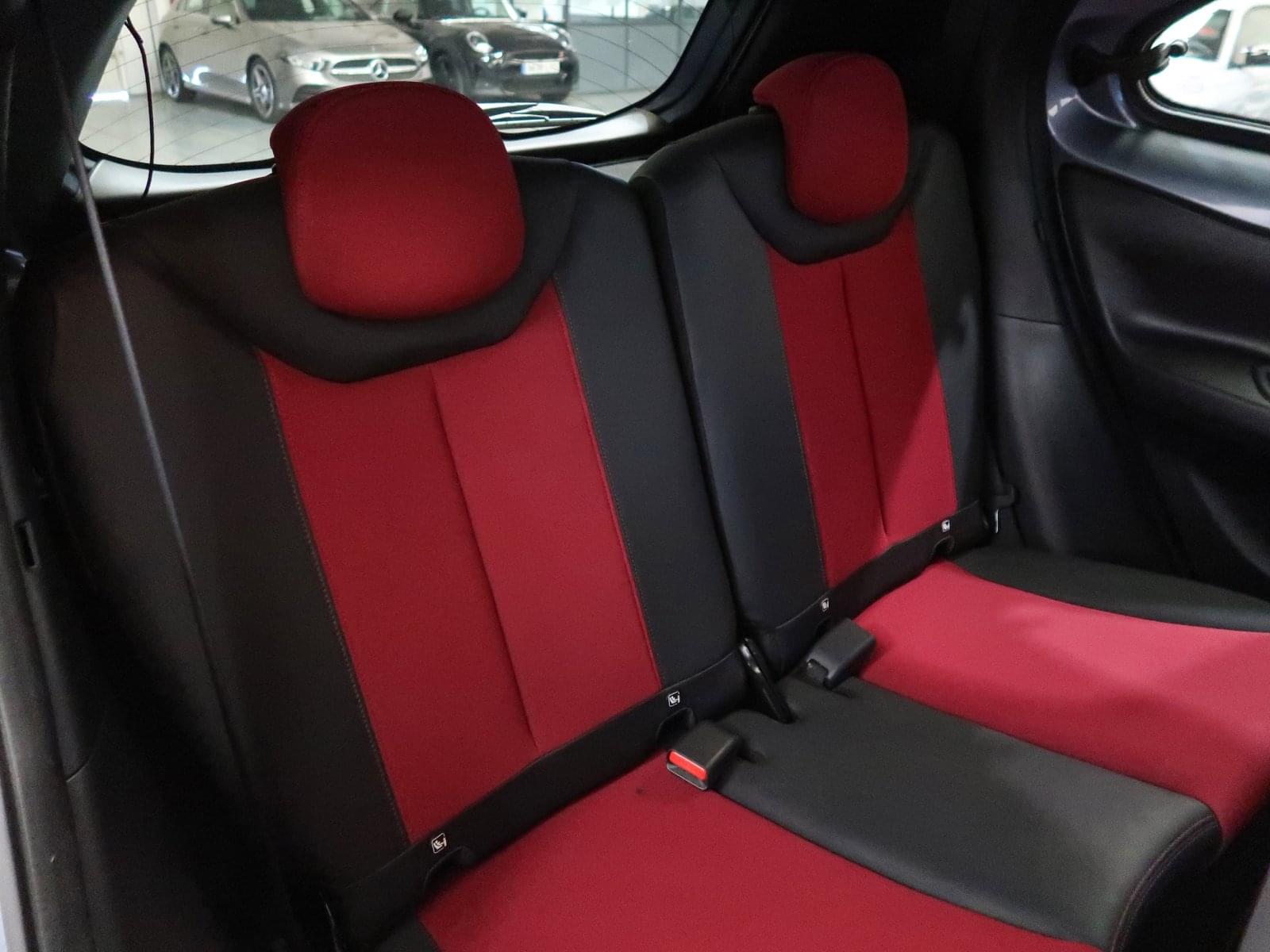 TOYOTA AYGO X CROSS 1.0 UNDERCOVER JUN TAKAHASHI VVTI 72 CV 28 