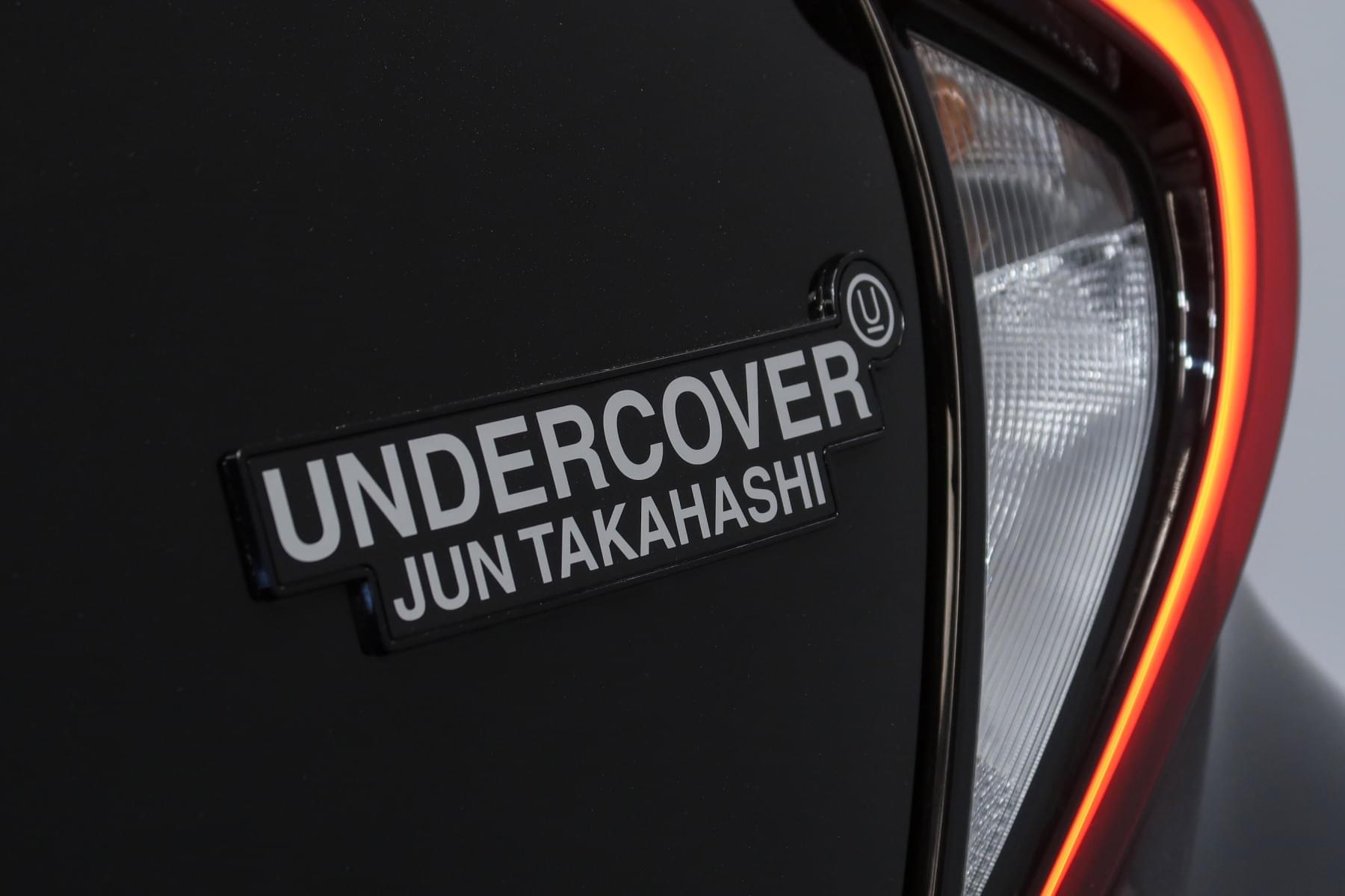 TOYOTA AYGO X CROSS 1.0 UNDERCOVER JUN TAKAHASHI VVTI 72 CV 16 