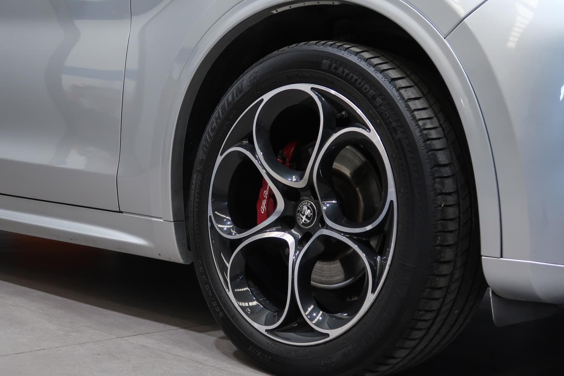ALFA ROMEO STELVIO VELOCE Q4 280CV 9 