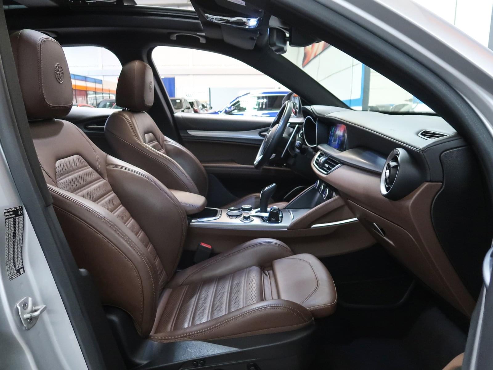 ALFA ROMEO STELVIO VELOCE Q4 280CV 36 