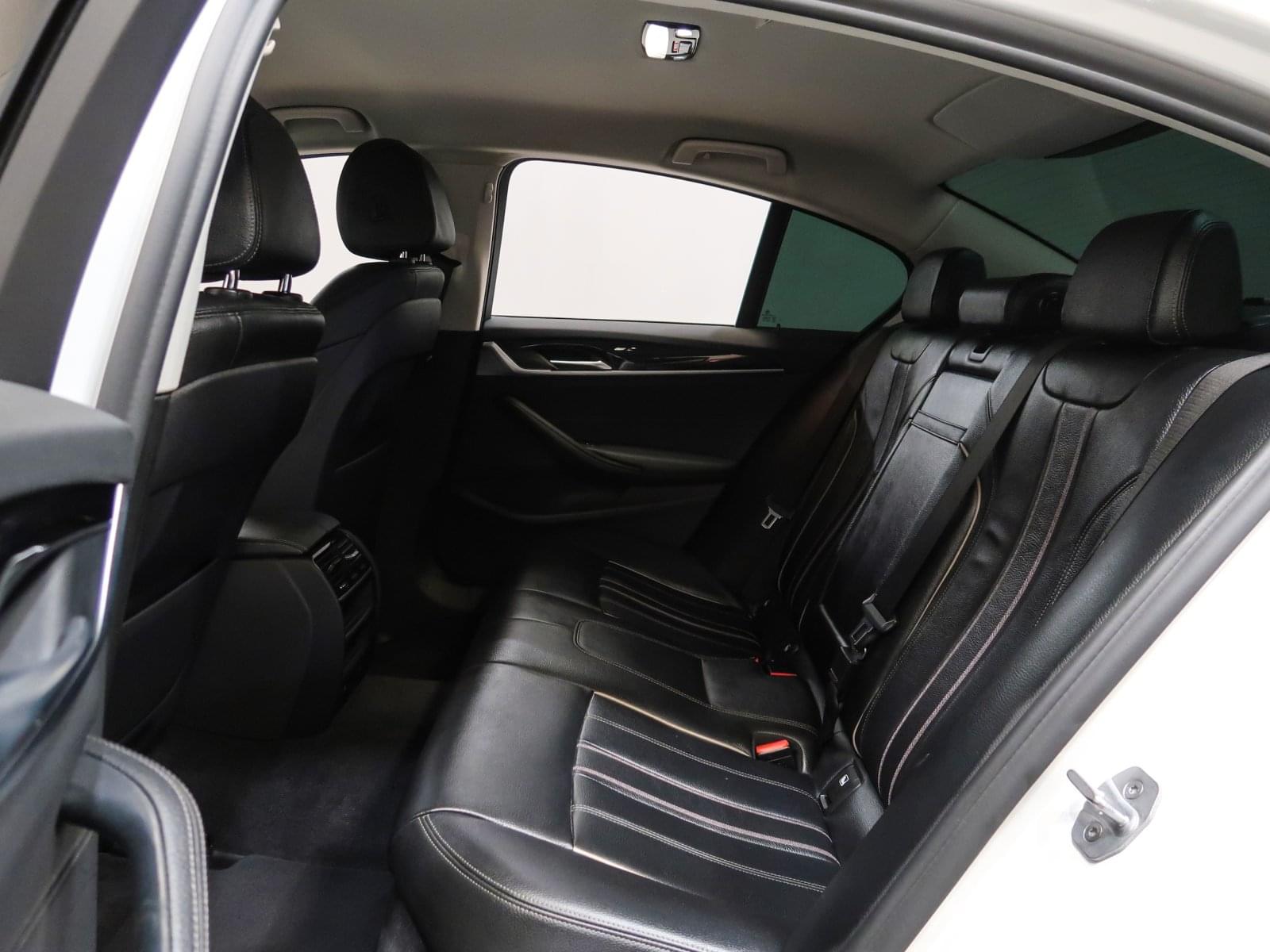 BMW SERIE 5 530 D SPORT LINE 265CV 27 