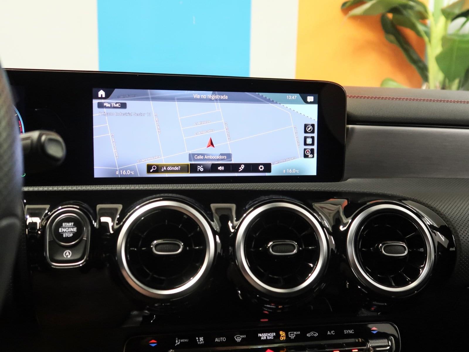 MERCEDES-BENZ CLASE CLA 200 AMG LINE 163CV 36 