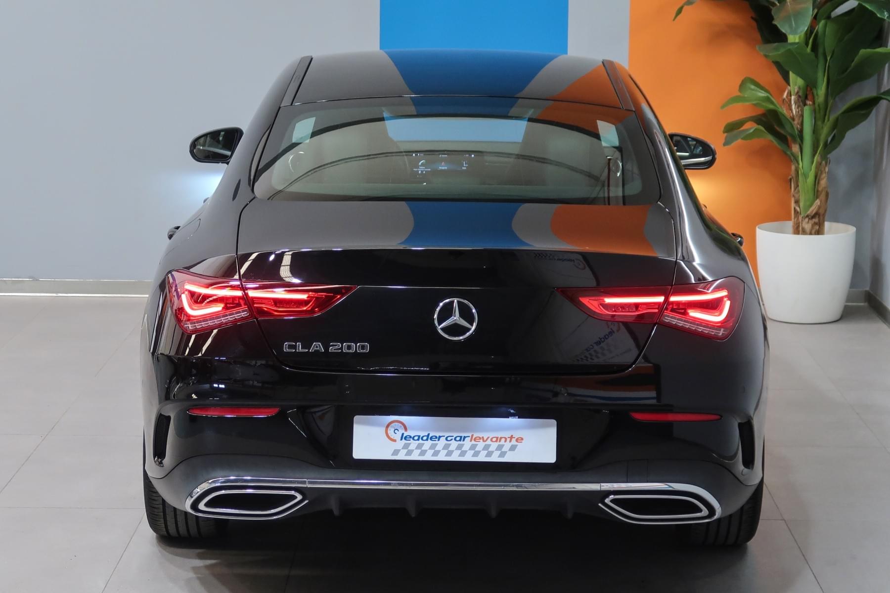 MERCEDES-BENZ CLASE CLA 200 AMG LINE 163CV 12 