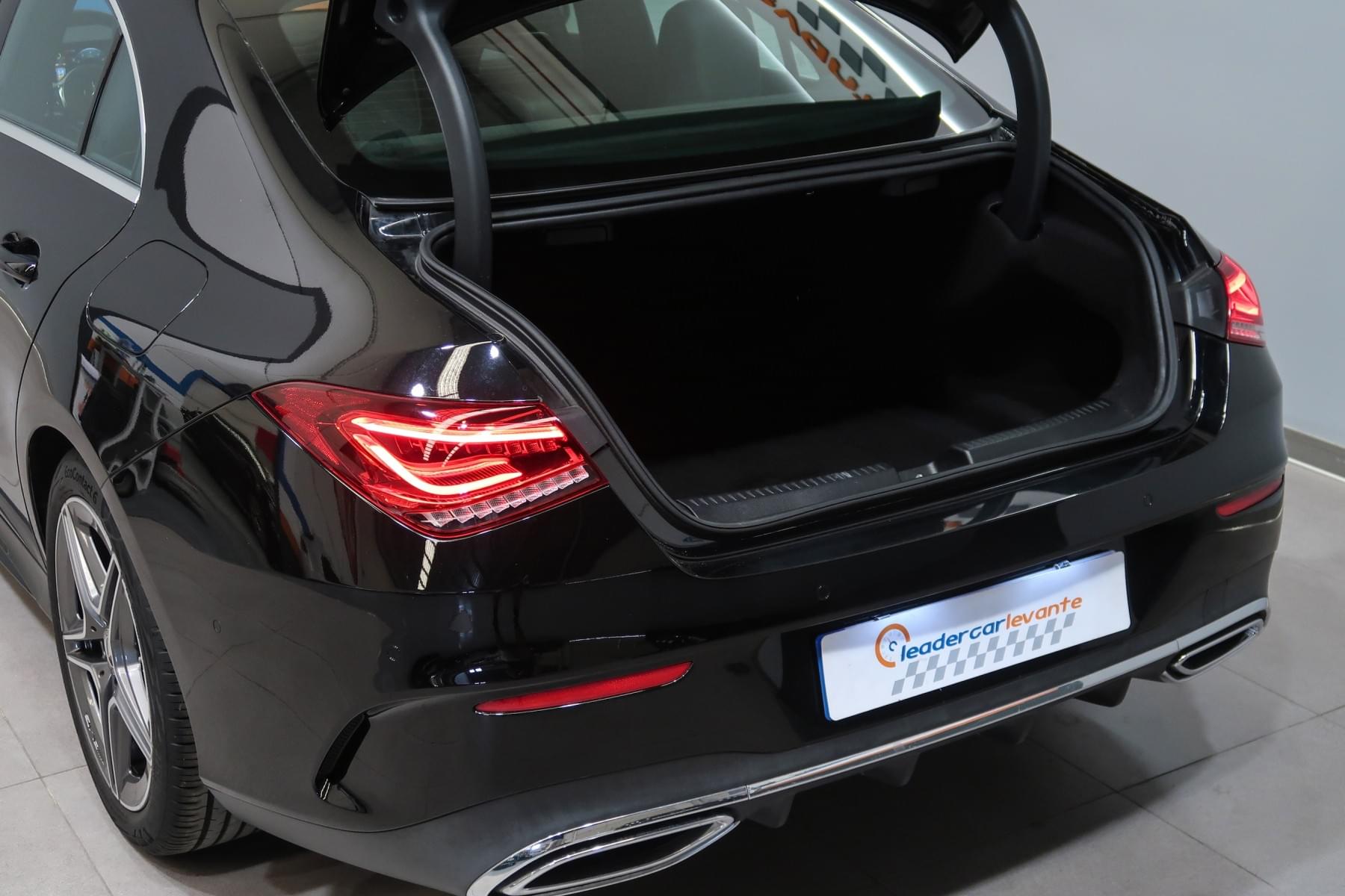 MERCEDES-BENZ CLASE CLA 200 AMG LINE 163CV 15 