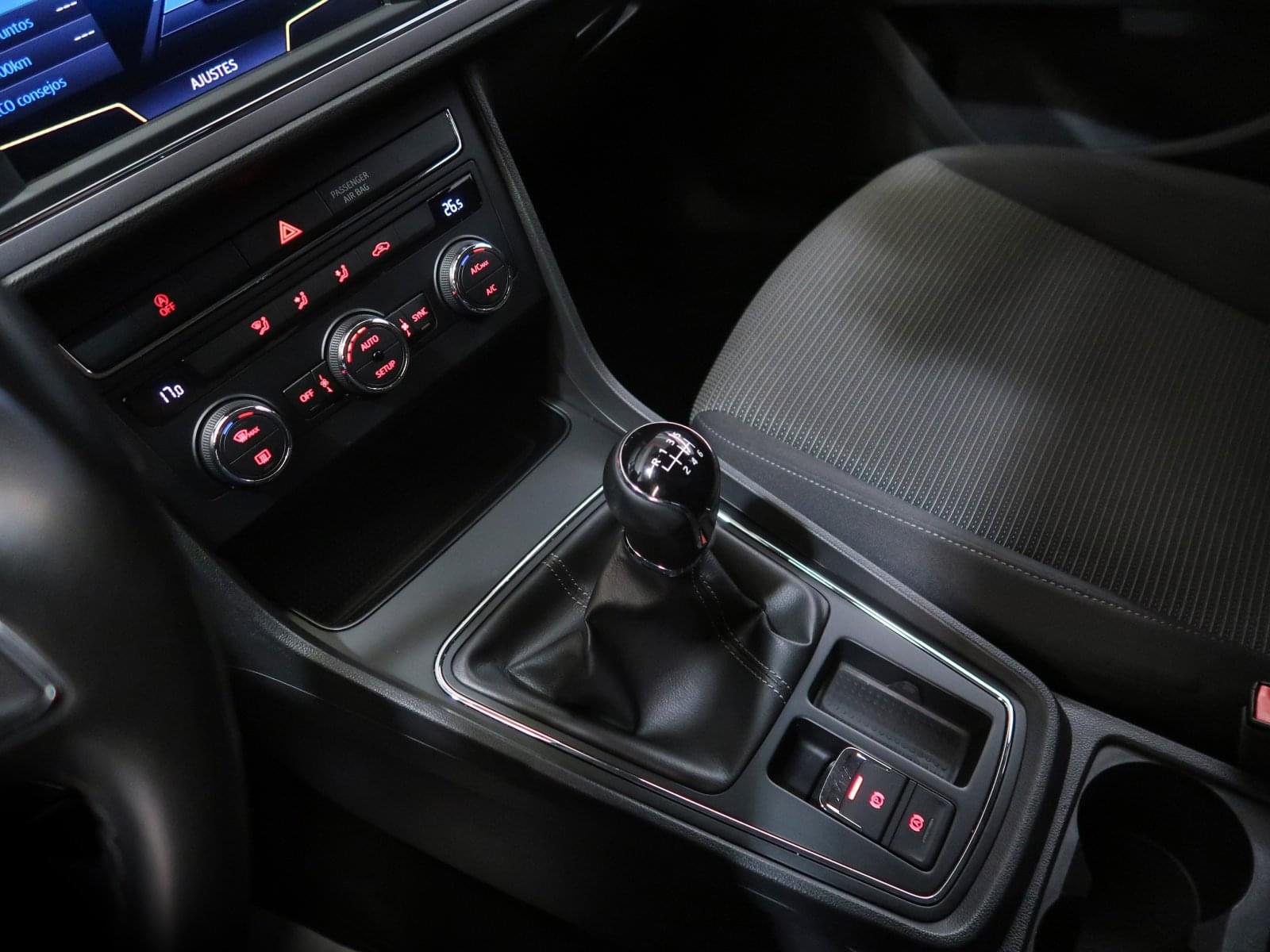 SEAT LEÓN 1.4 TSI STYLE PLUS 125CV 36 