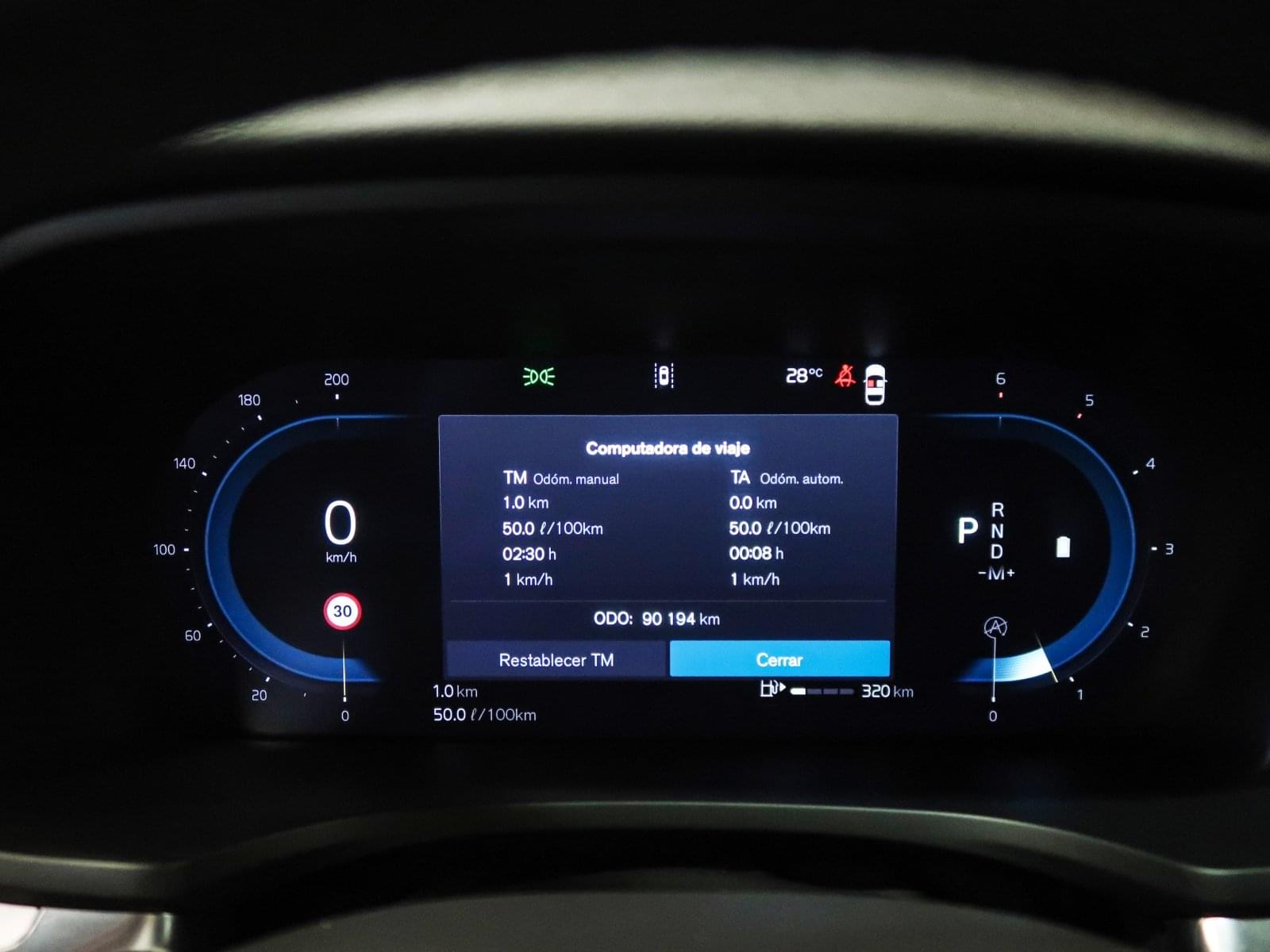 VOLVO V60 2.0 B4  CORE AUTO 197CV 33