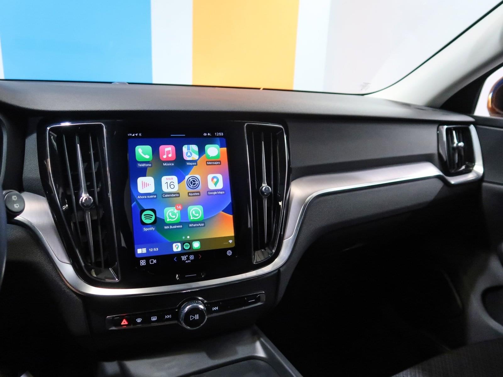 VOLVO V60 2.0 B4  CORE AUTO 197CV 37