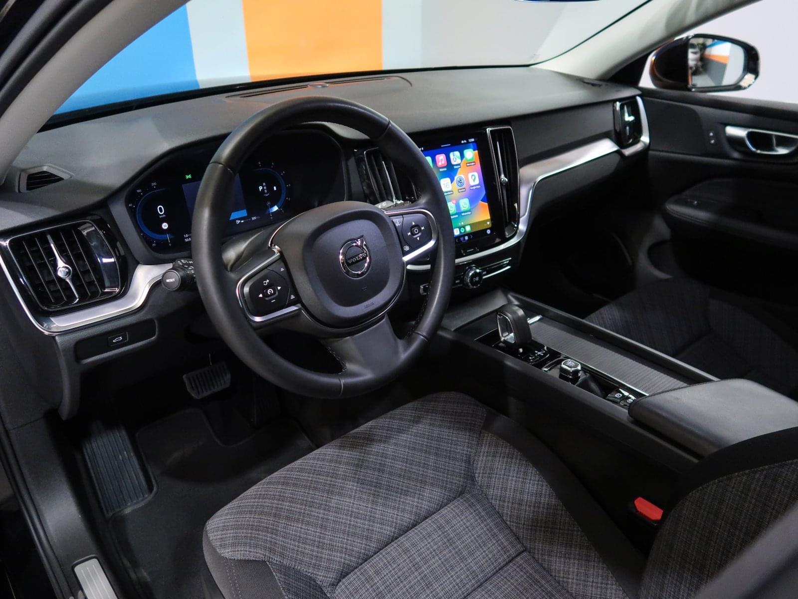 VOLVO V60 2.0 B4  CORE AUTO 197CV 23