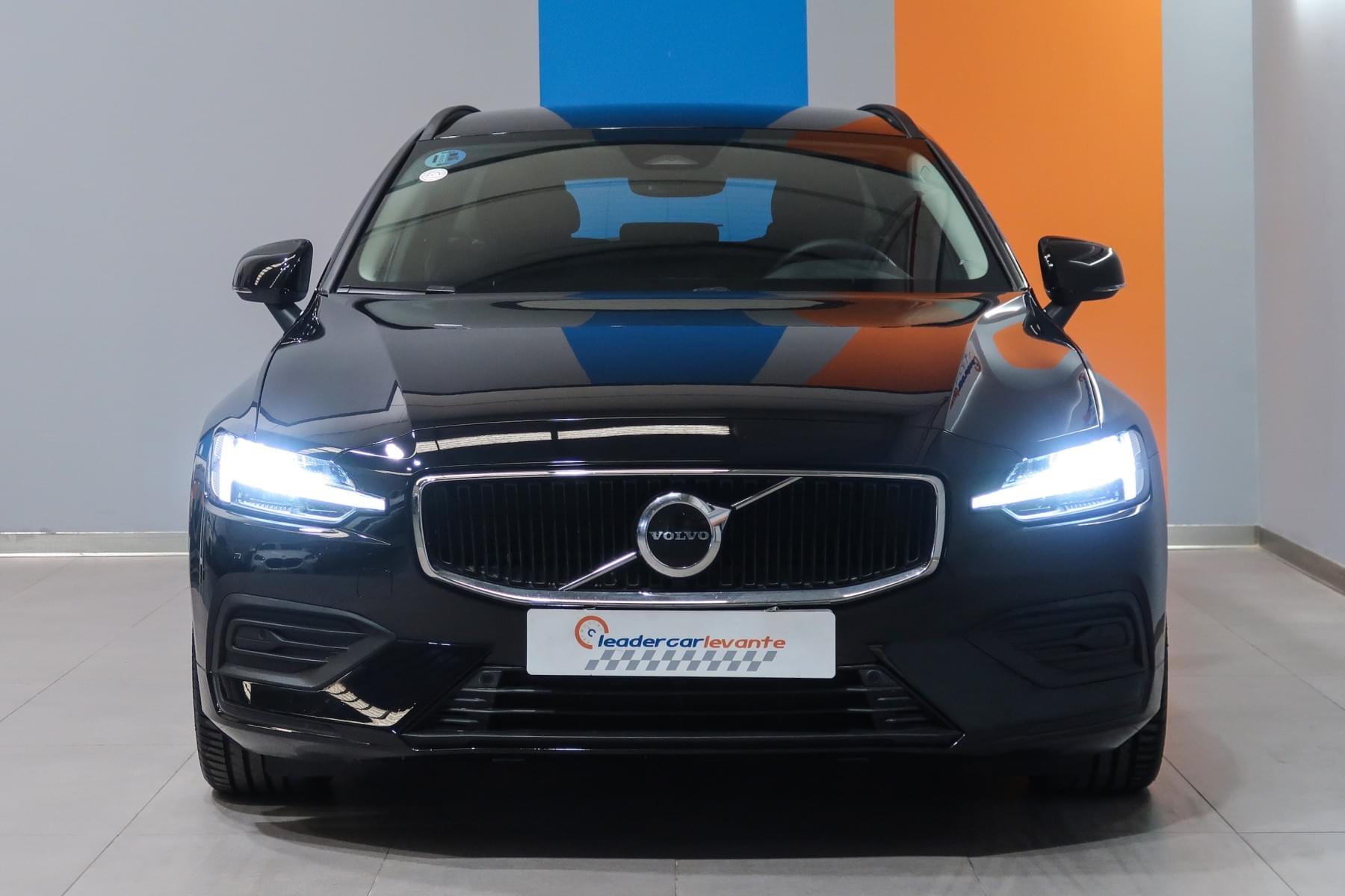 VOLVO V60 2.0 B4  CORE AUTO 197CV 4